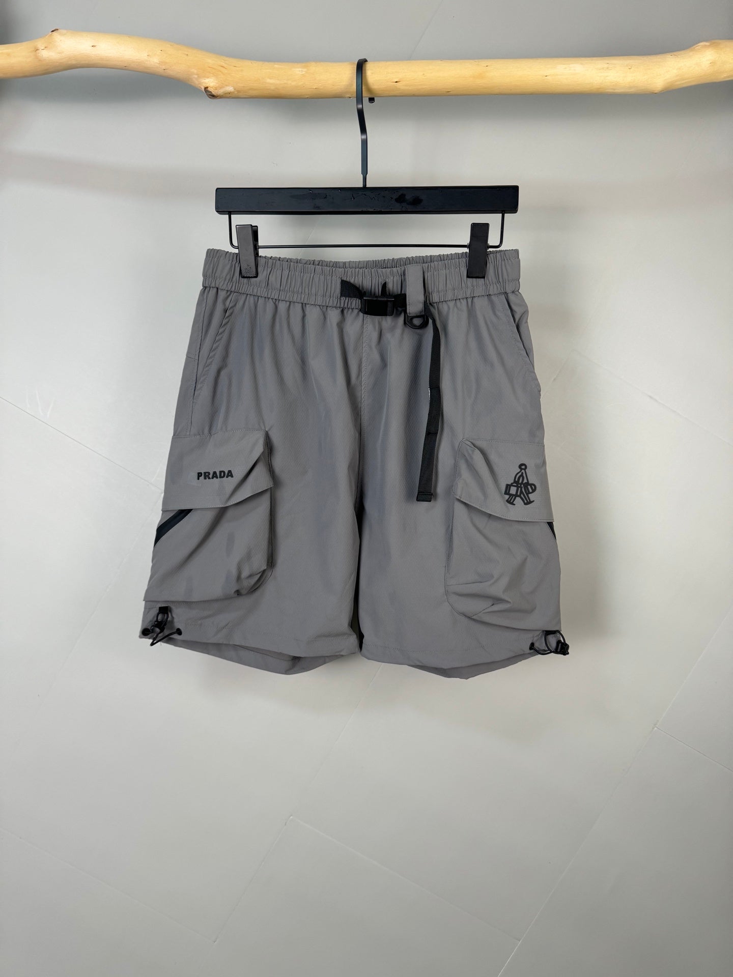 LuxluxHouse Best Quality Clothes Pants Prada
