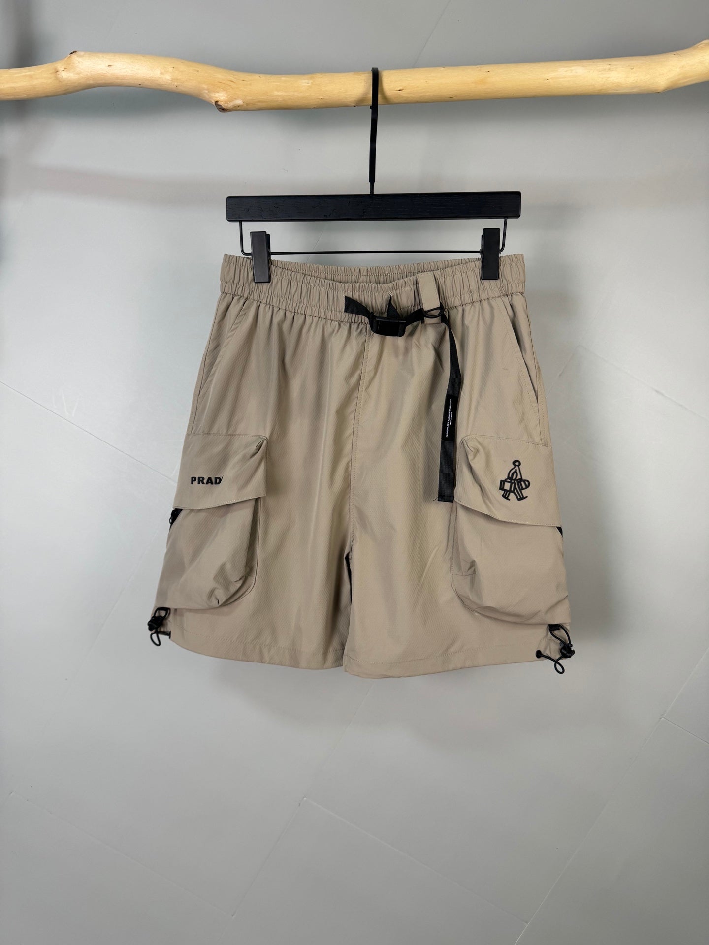 LuxluxHouse Best Quality Clothes Pants Prada