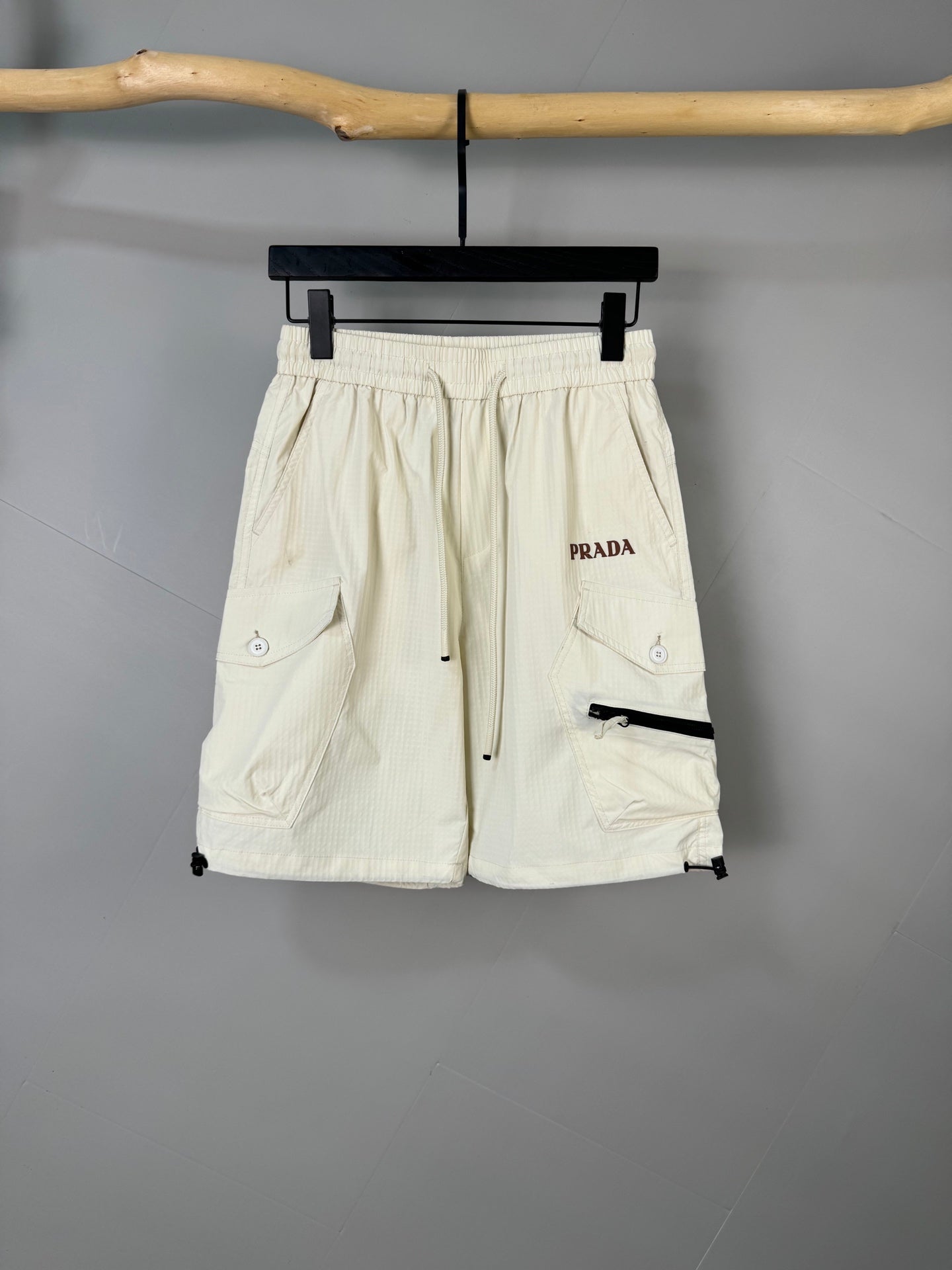 LuxluxHouse Best Quality Clothes Pants Prada