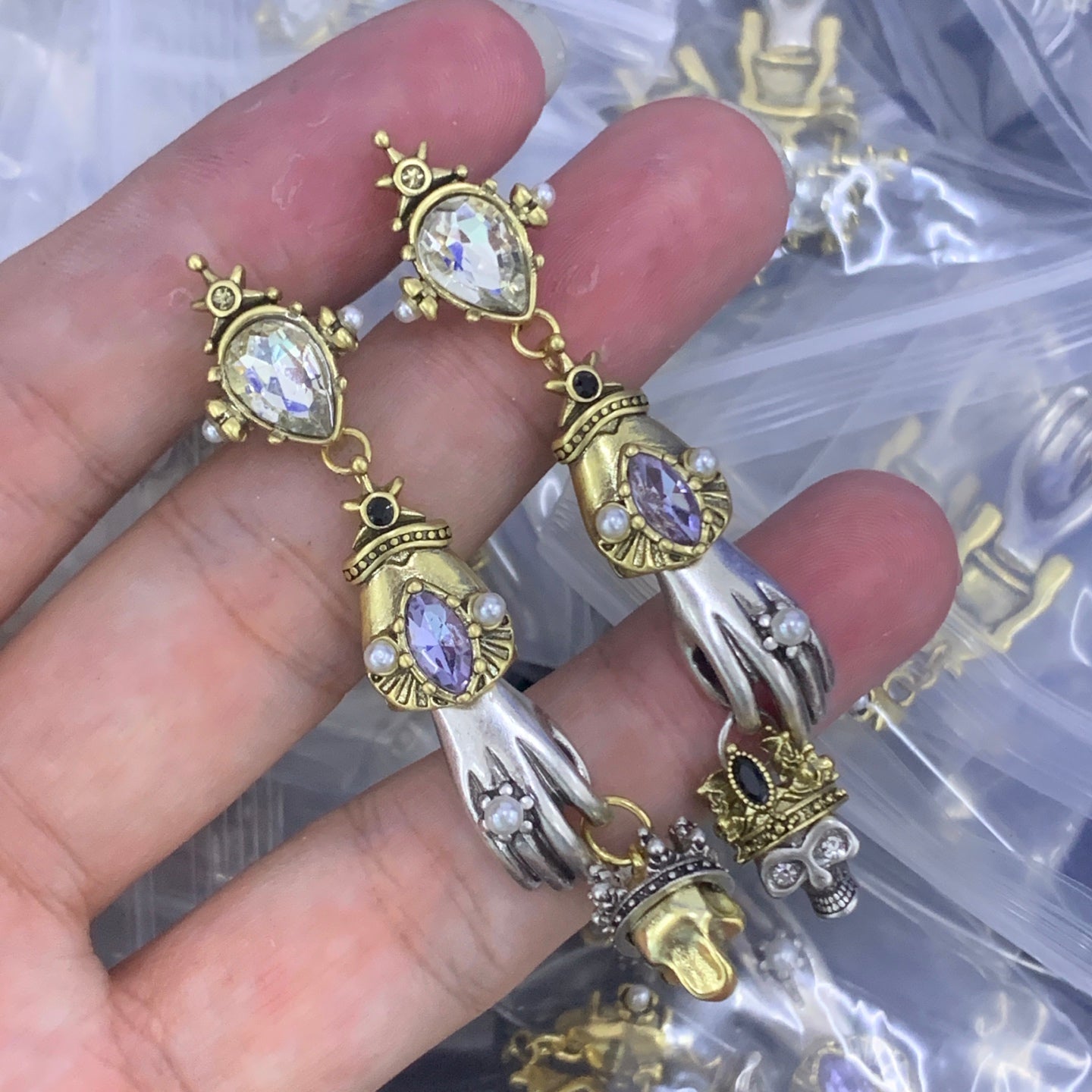 LuxluxHouse Low Price And High Quality Accessories Alexander McQueen