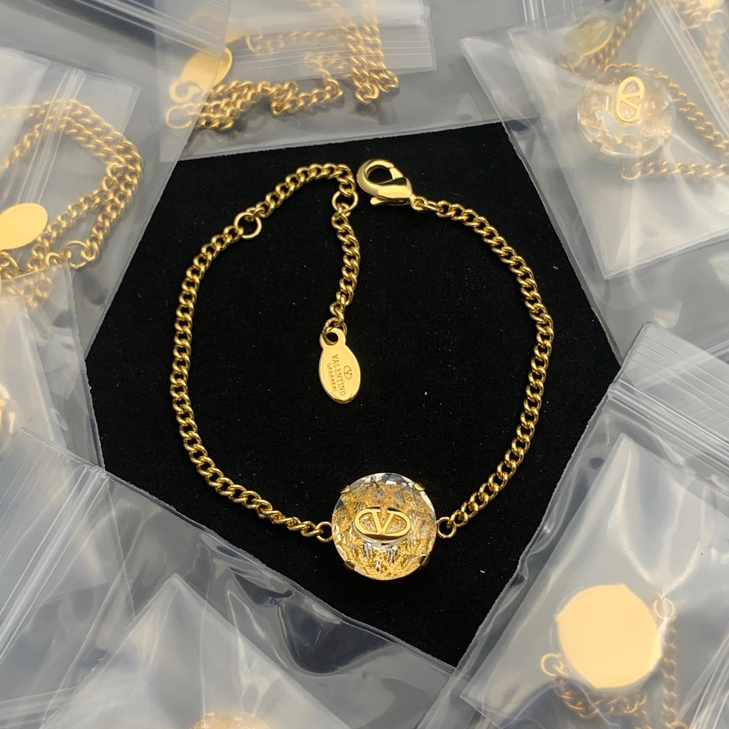 LuxluxHouse Low Price And High Quality Accessories Valentino