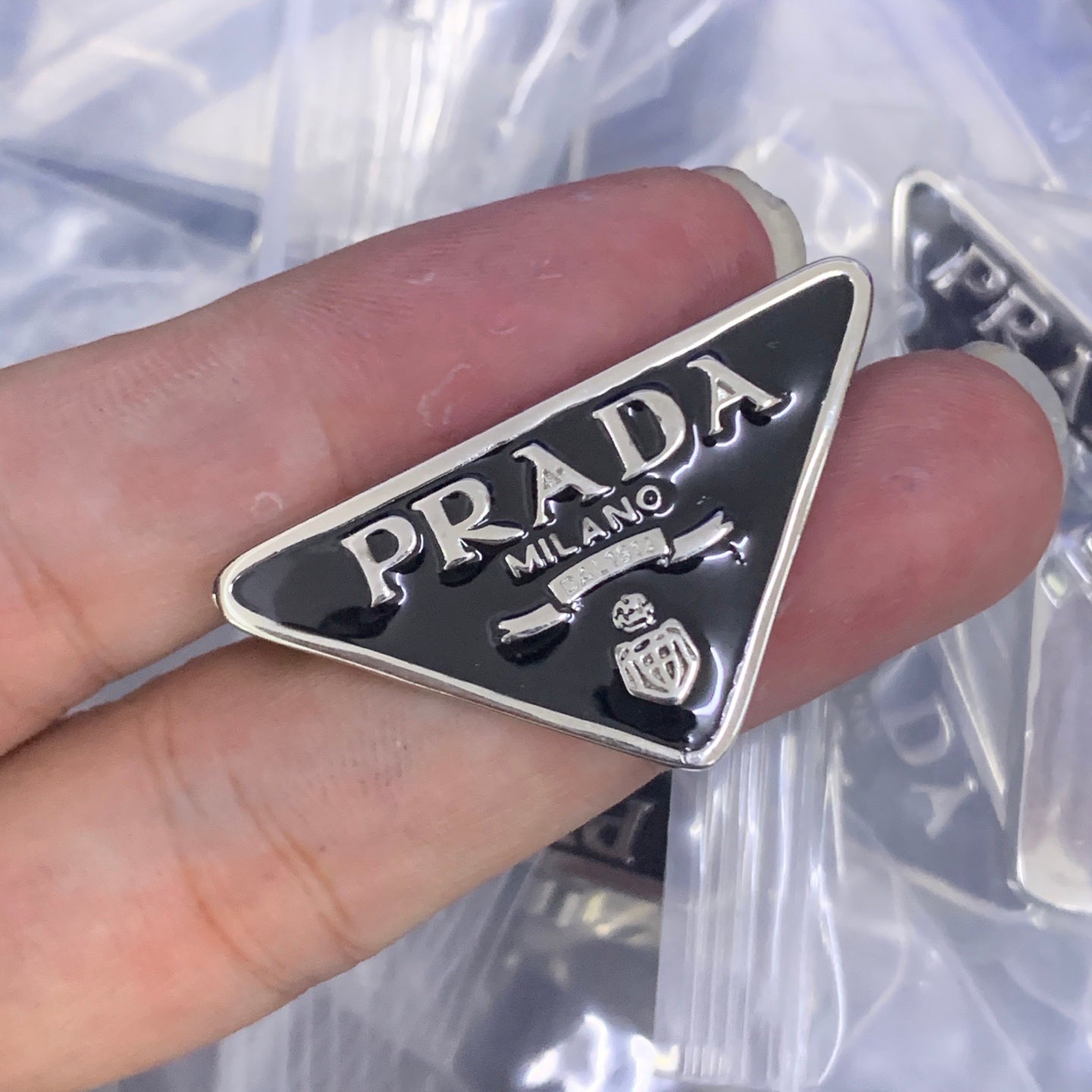 LuxluxHouse Low Price And High Quality Accessories Prada