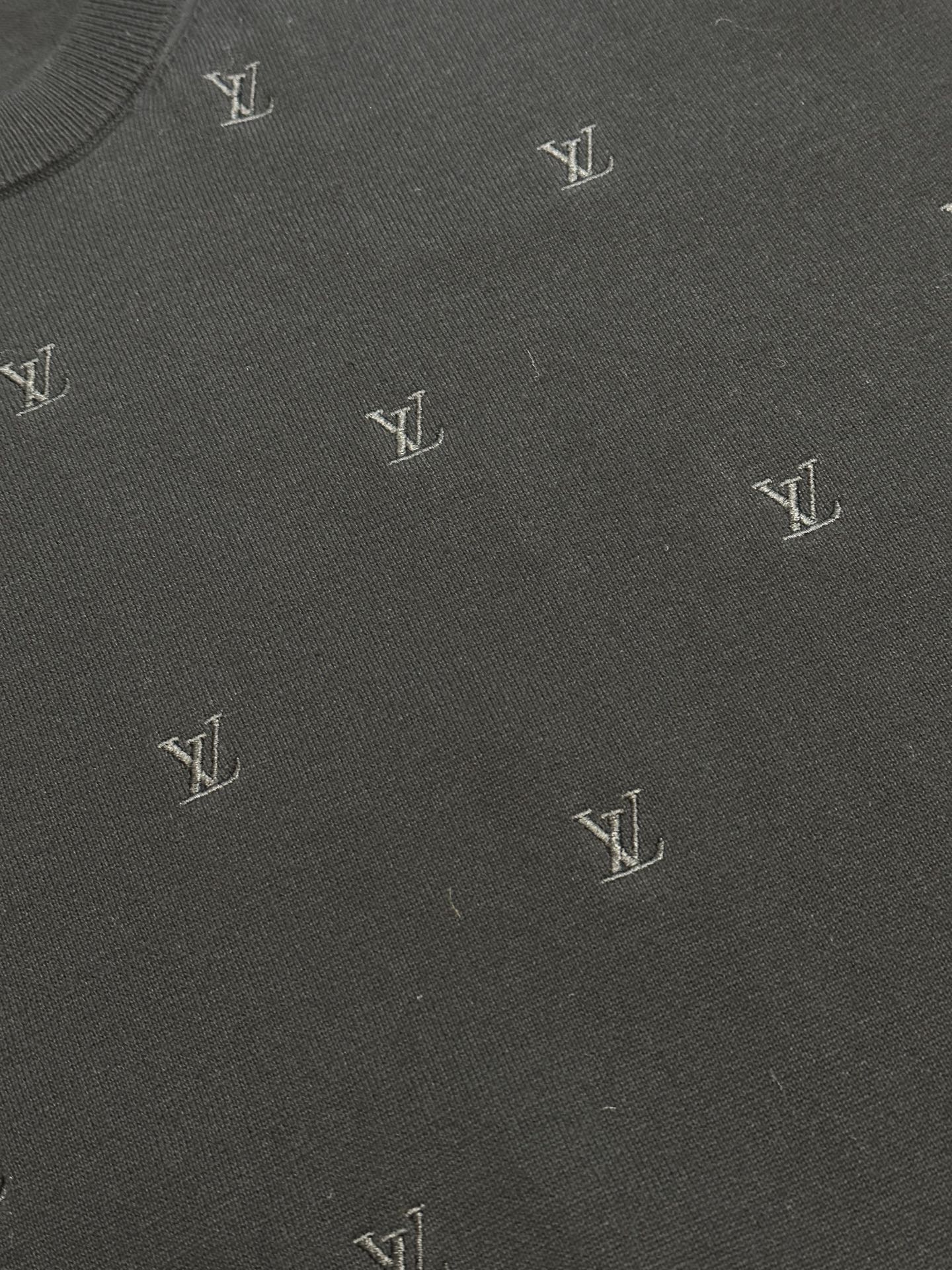 LuxluxHouse Best Quality Clothes T-shirt Louis Vuitton