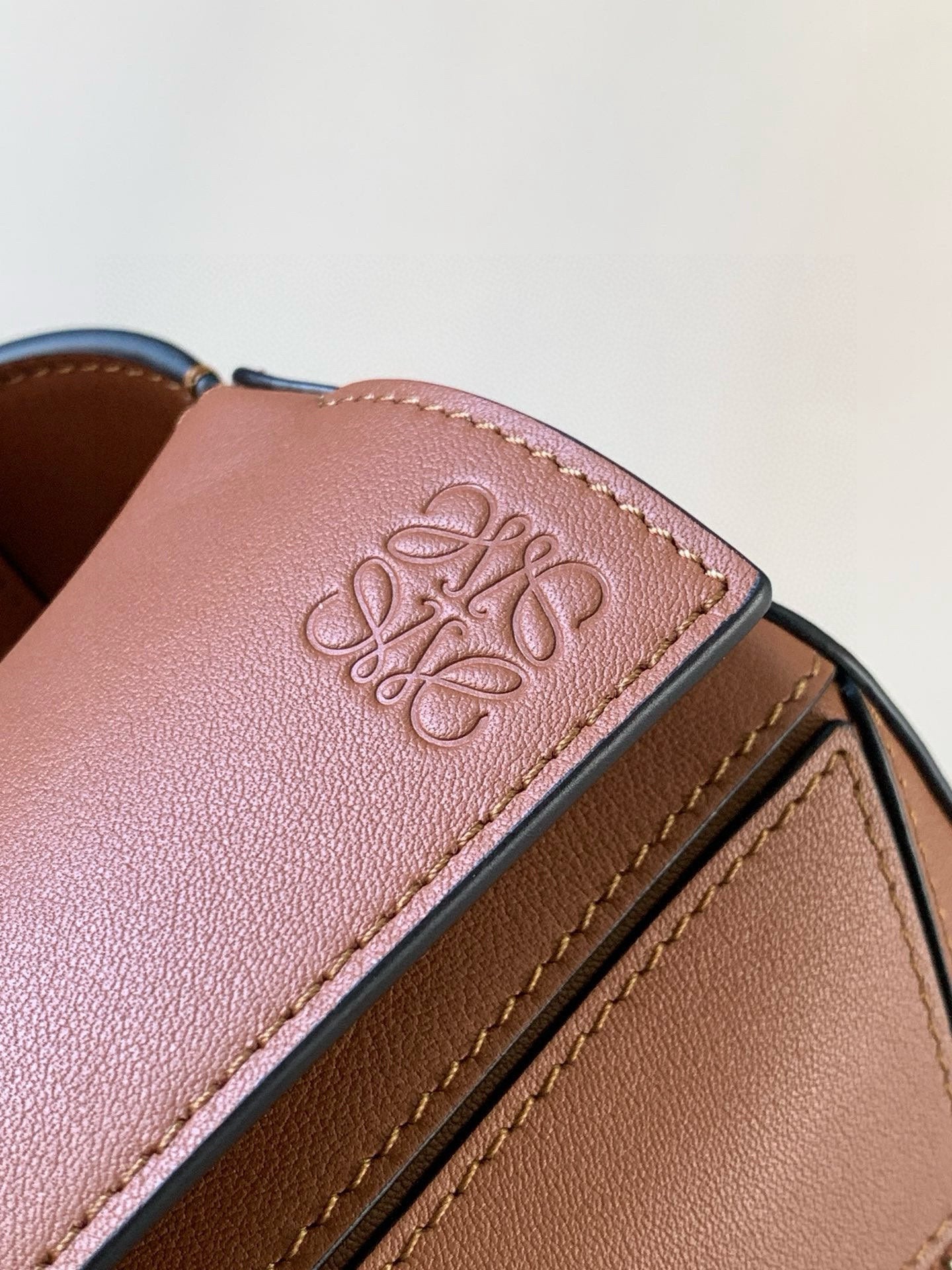 LuxluxHouse Best Quality Bags Loewe