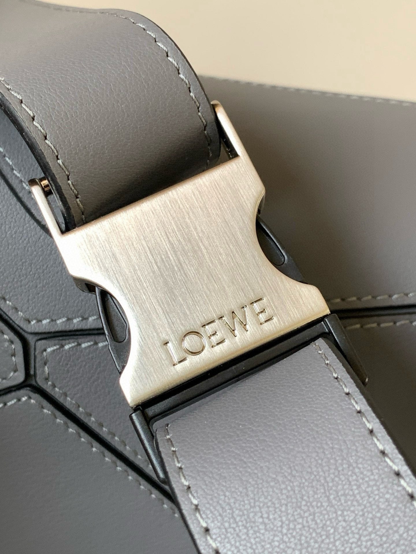 LuxluxHouse Best Quality Bags Loewe