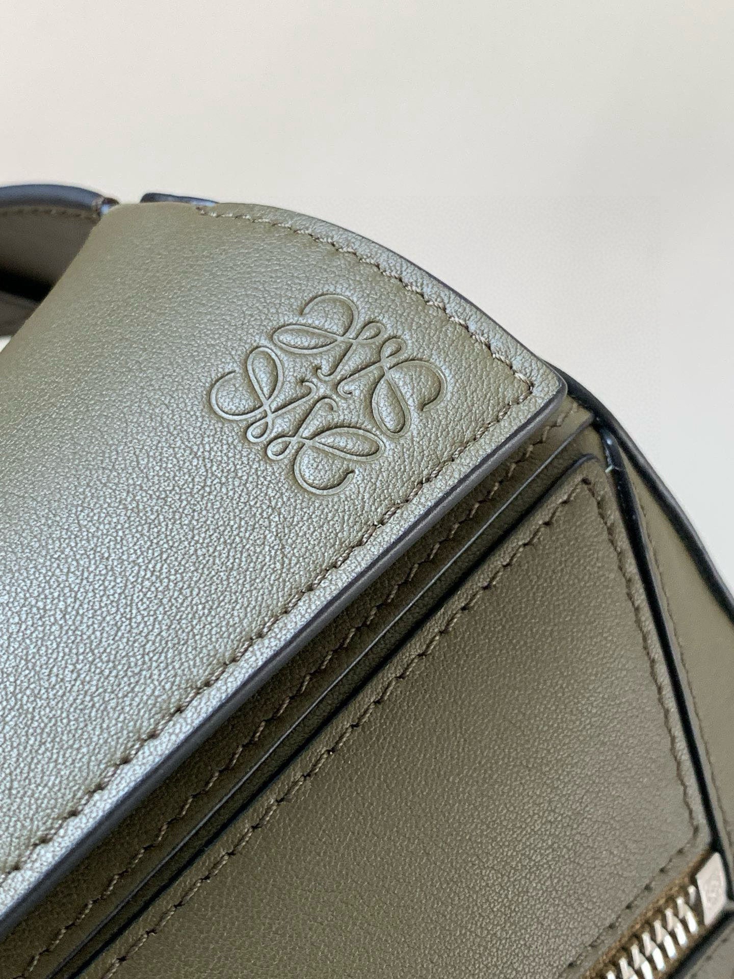 LuxluxHouse Best Quality Bags Loewe