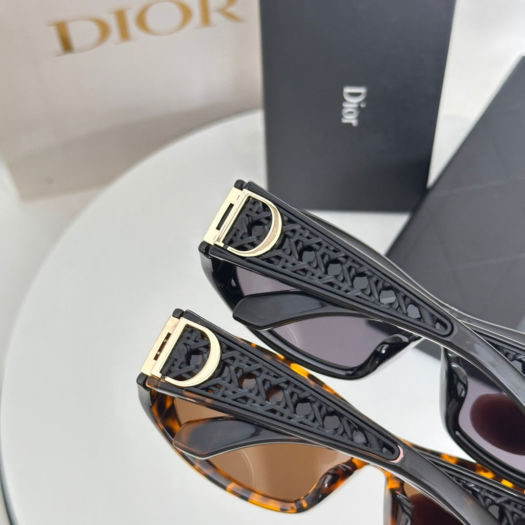 LuxluxHouse Best Quality Glasses Dior
