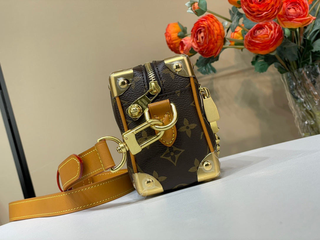 LuxluxHouse Best Quality Bags Louis Vuitton Men