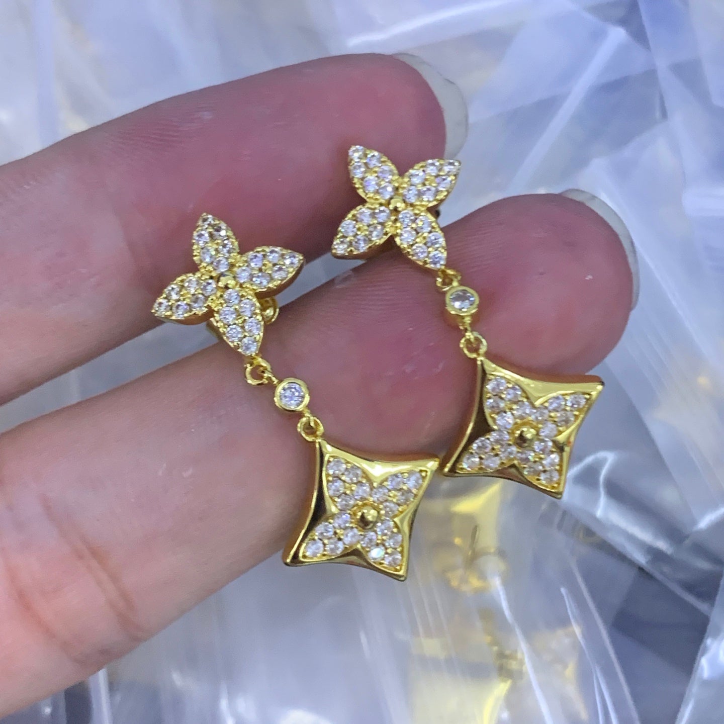 LuxluxHouse Low Price And High Quality Accessories Louis Vuitton
