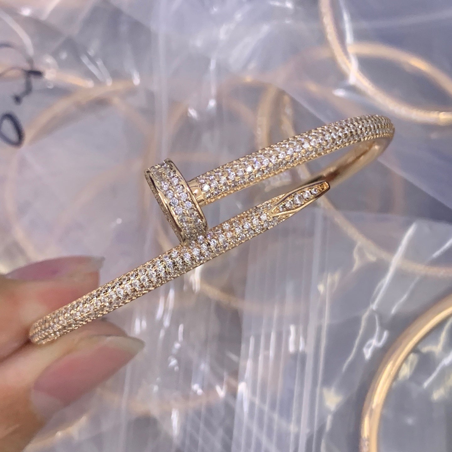 LuxluxHouse Low Price And High Quality Accessories Cartier