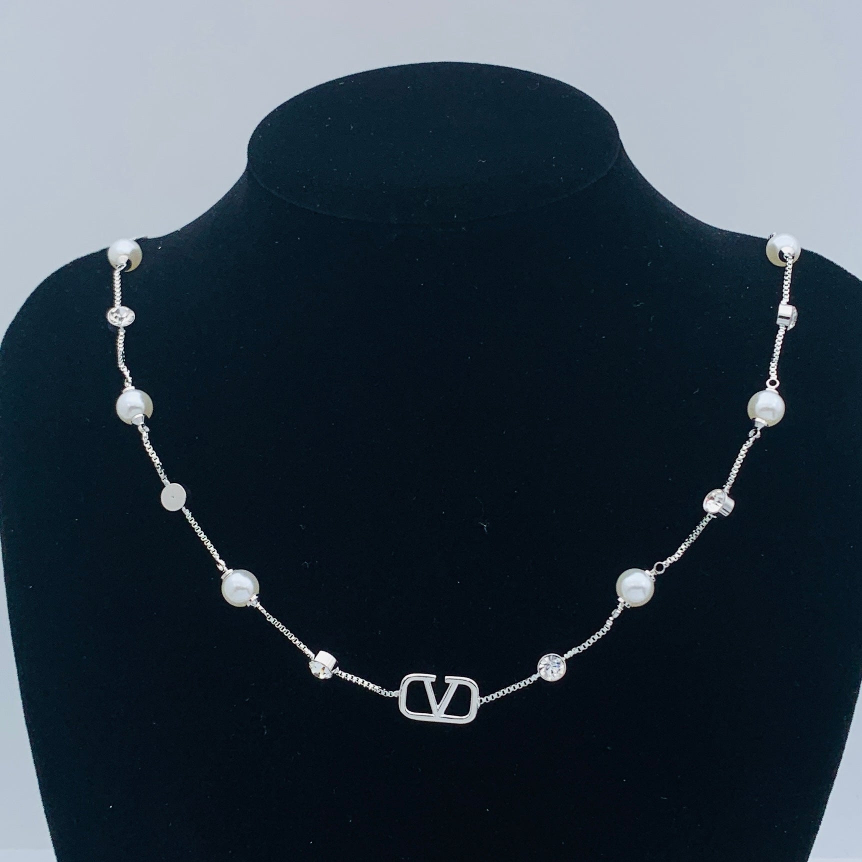 LuxluxHouse Low Price And High Quality Accessories Valentino