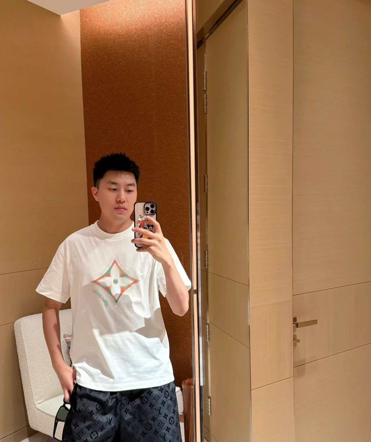 LuxluxHouse Best Quality Clothes T-shirt Louis Vuitton