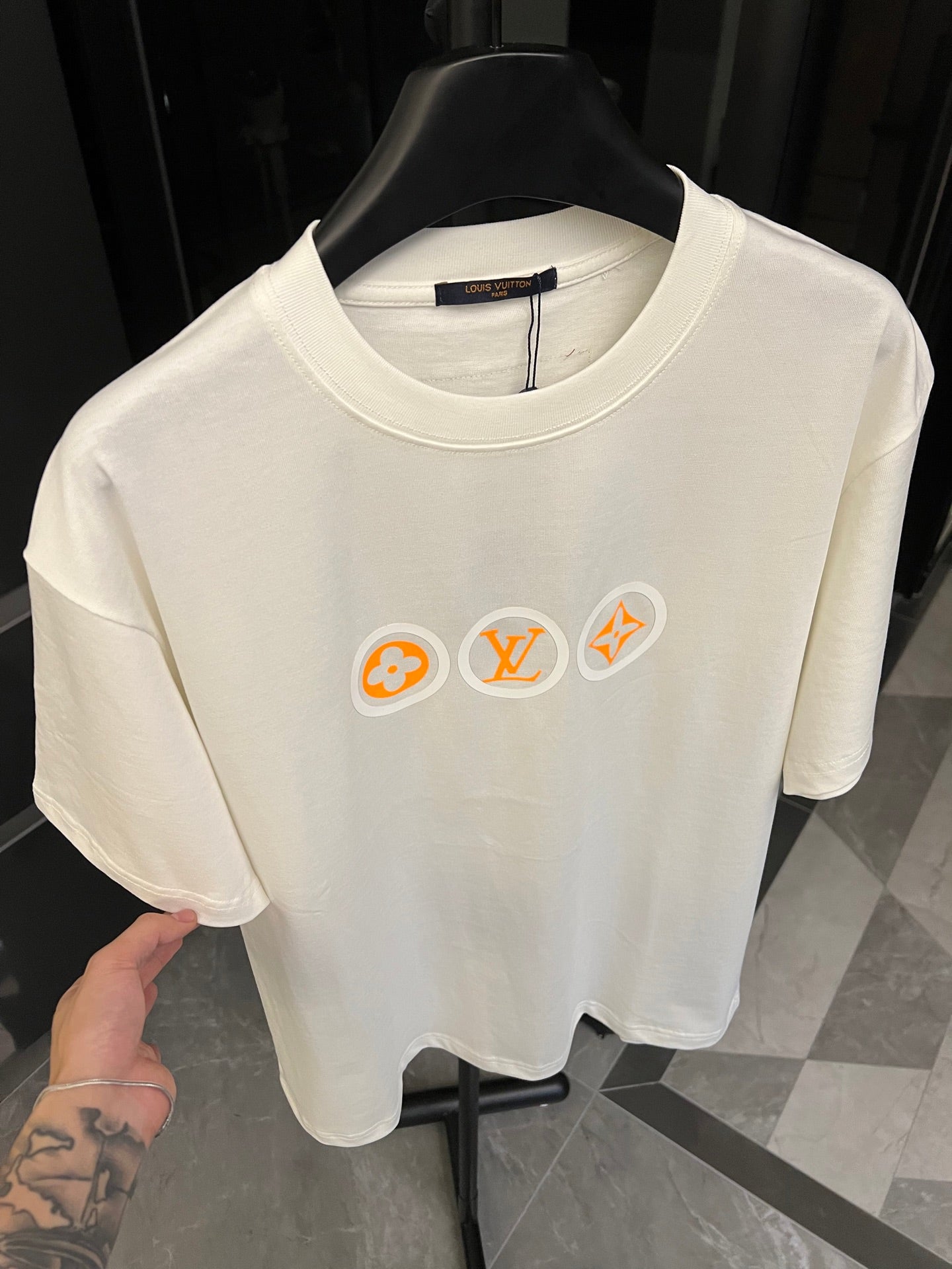 LuxluxHouse Best Quality Clothes T-shirt Louis Vuitton