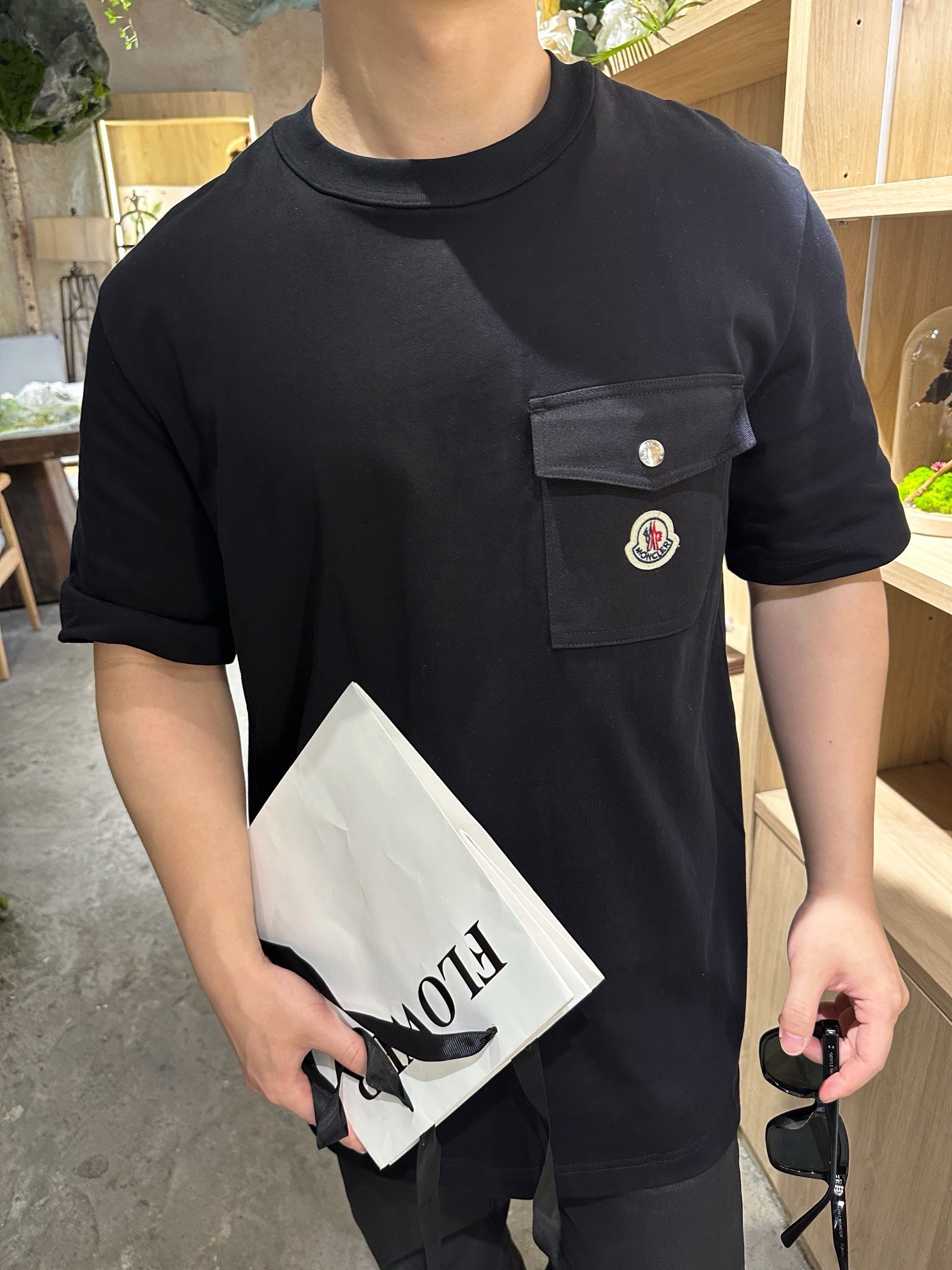 LuxluxHouse Best Quality Clothes T-shirt Moncler