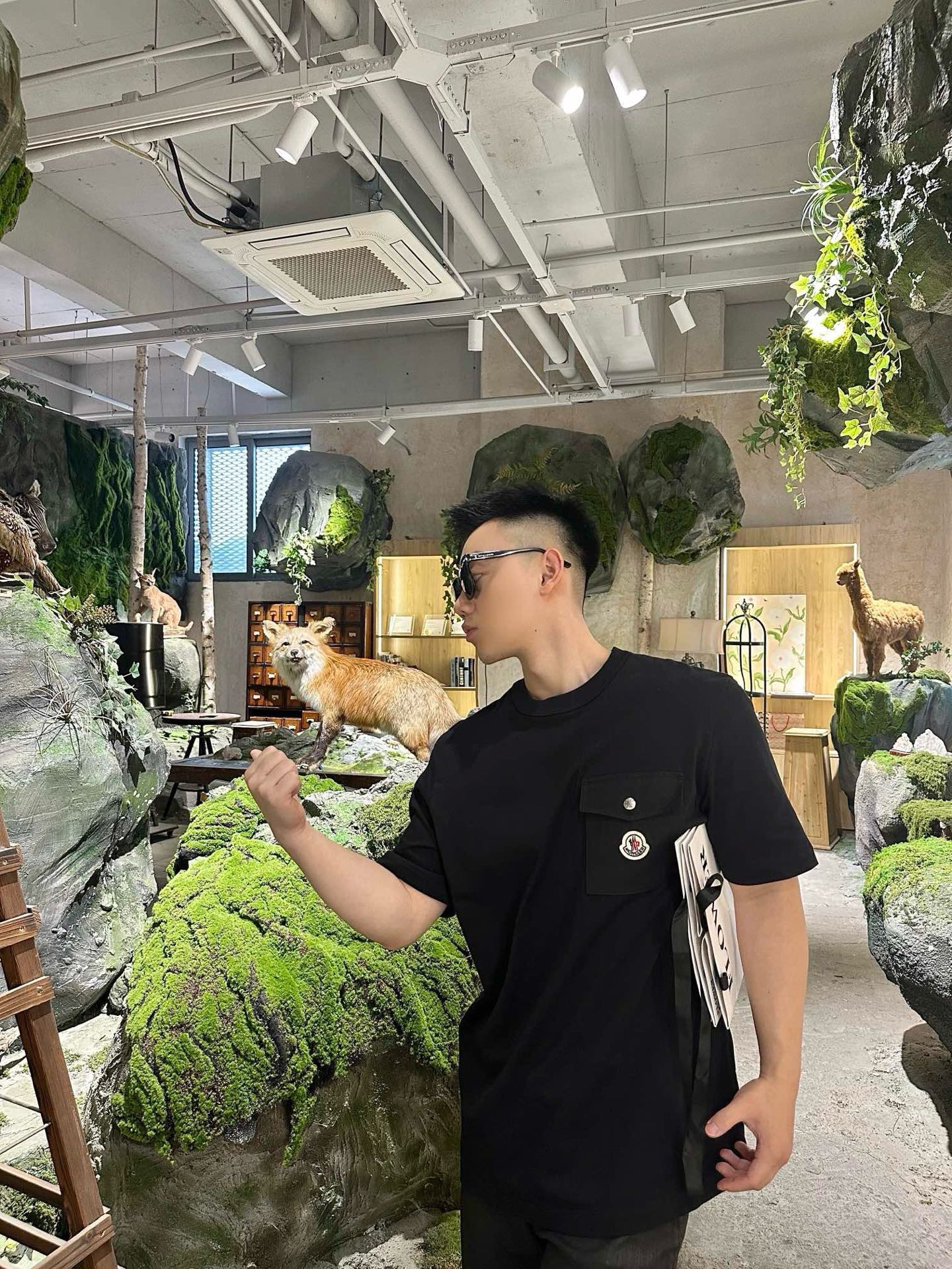 LuxluxHouse Best Quality Clothes T-shirt Moncler