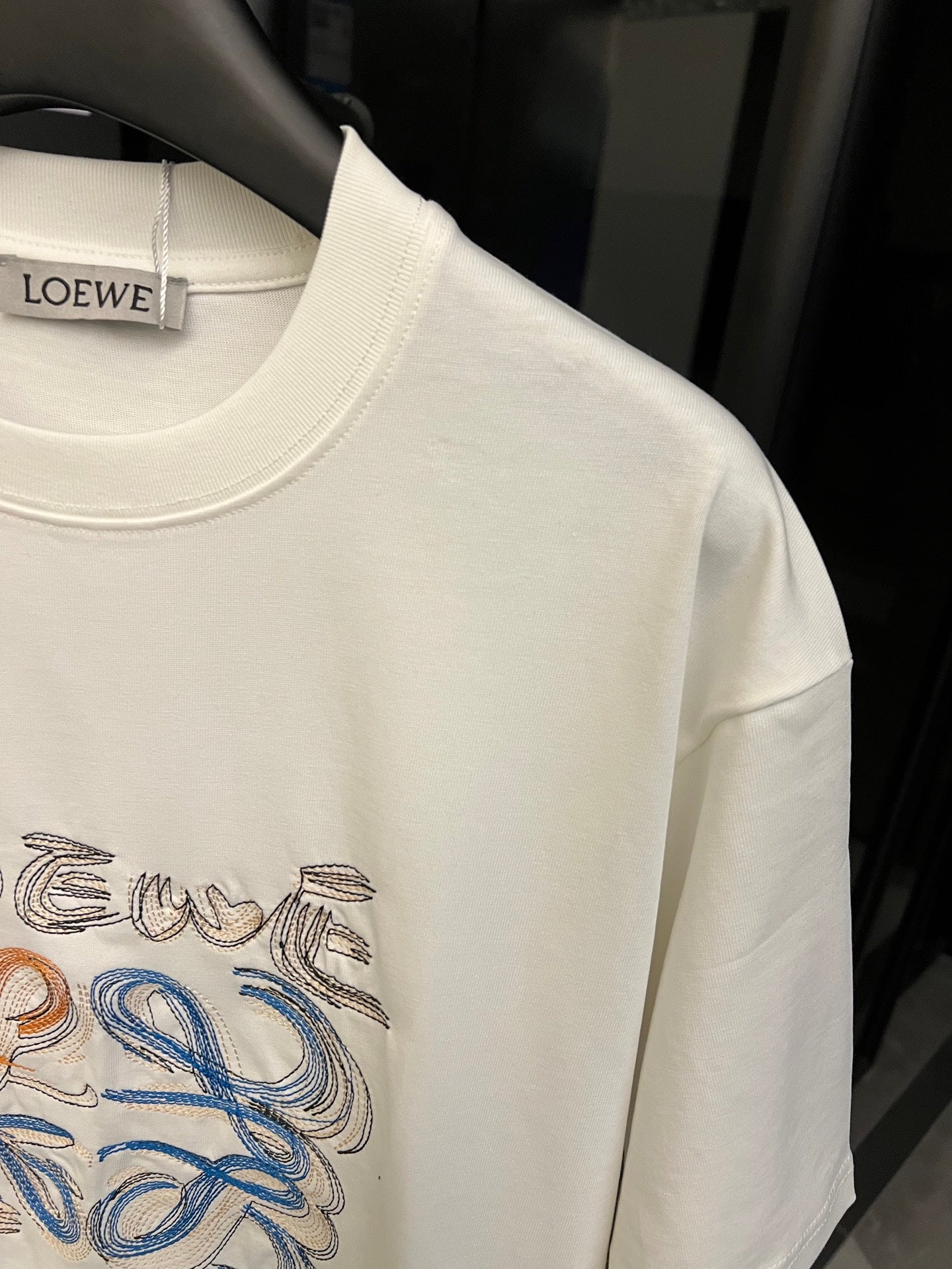 LuxluxHouse Best Quality Clothes T-shirt Loewe