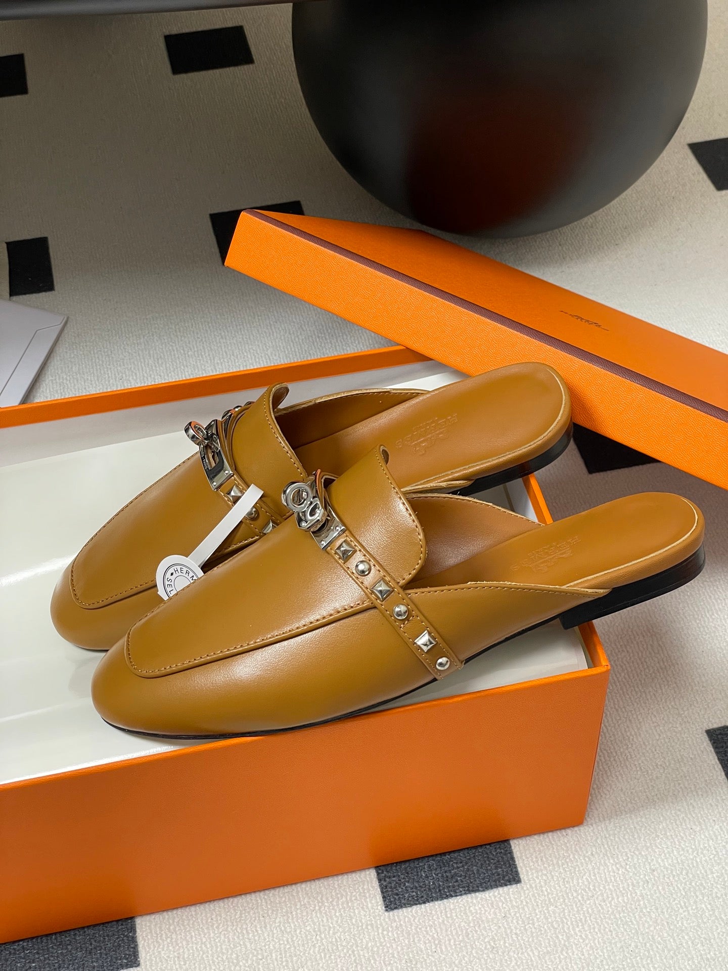LuxluxHouse Best Quality Women Shoes Hermes