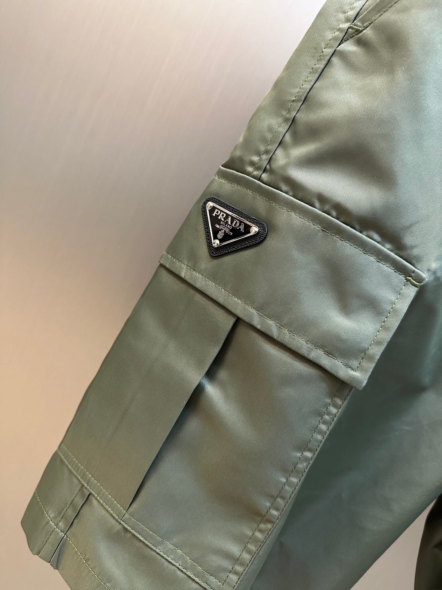 LuxluxHouse Best Quality Clothes Pants Prada