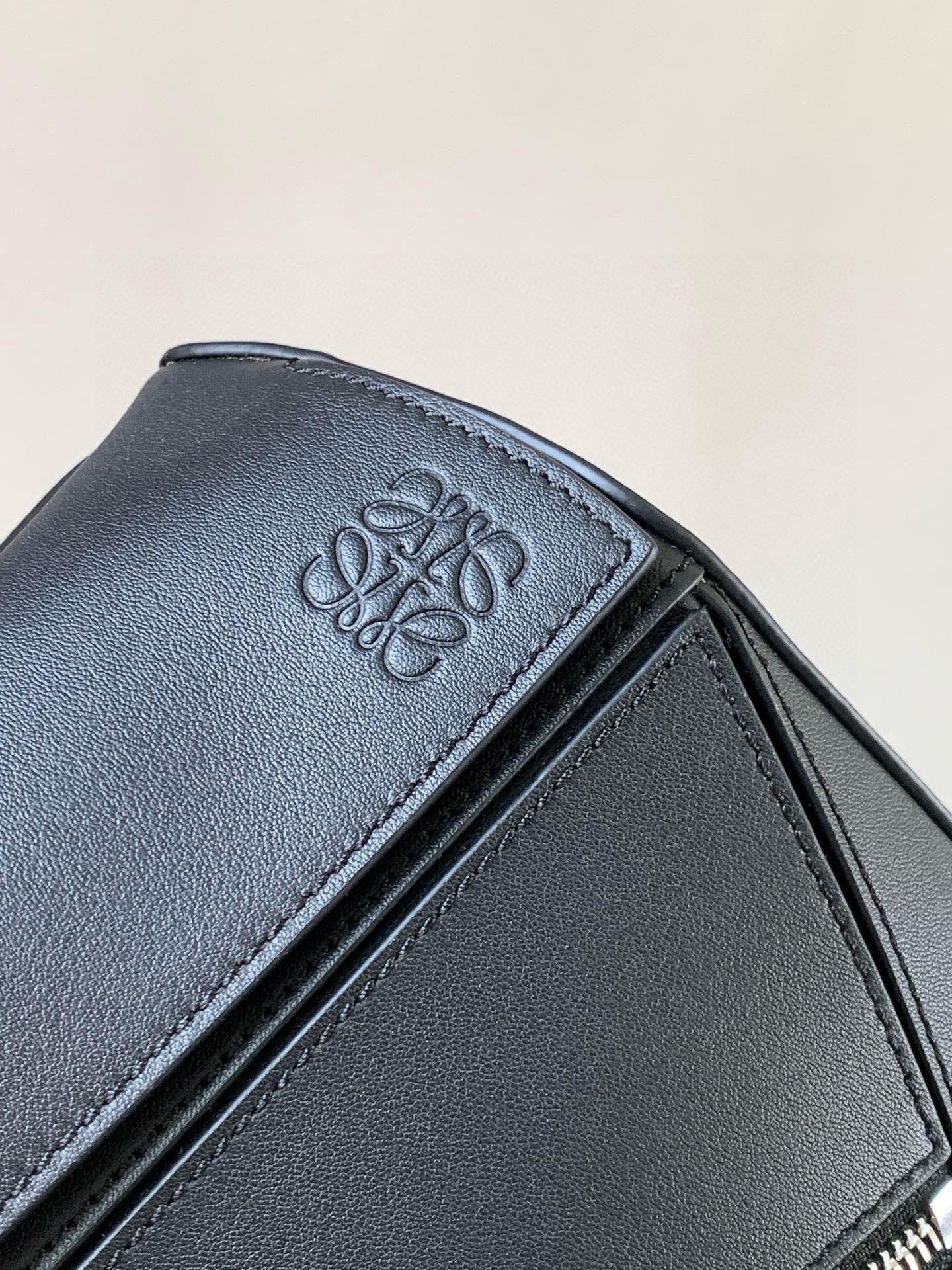 LuxluxHouse Best Quality Bags Loewe