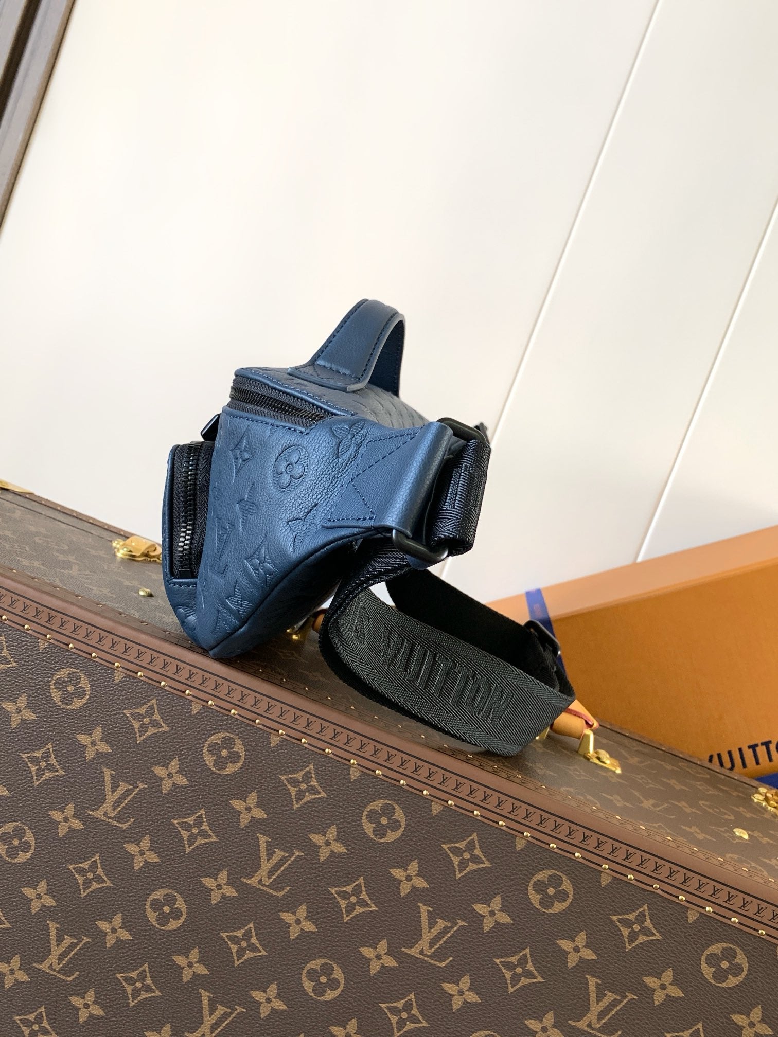LuxluxHouse Best Quality Bags Louis Vuitton Men