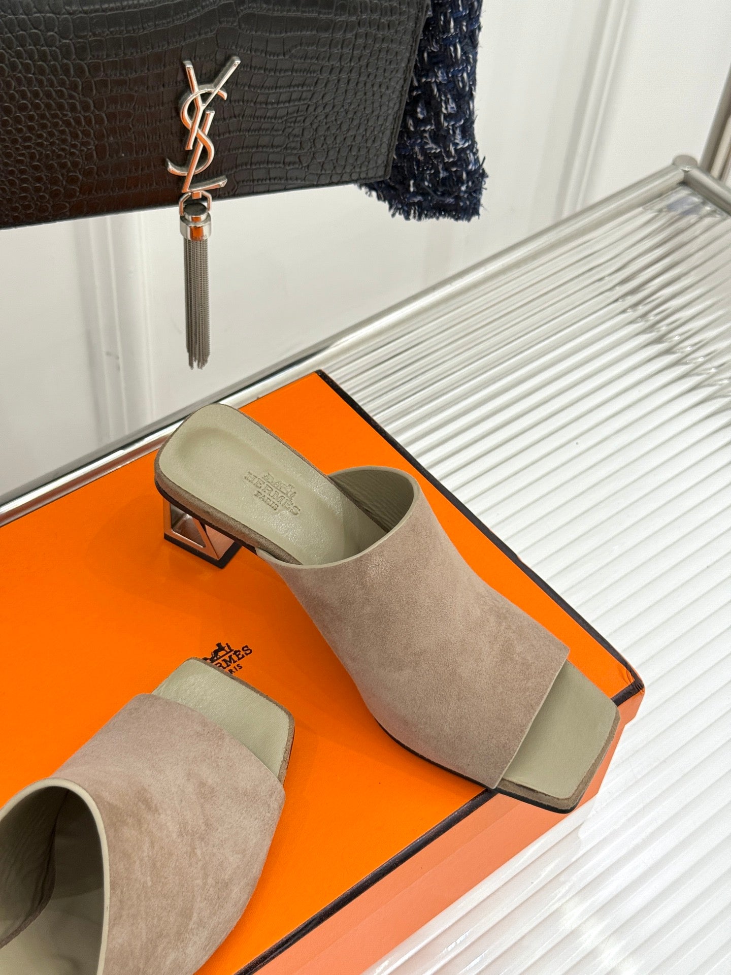 LuxluxHouse Best Quality Women Shoes Hermes