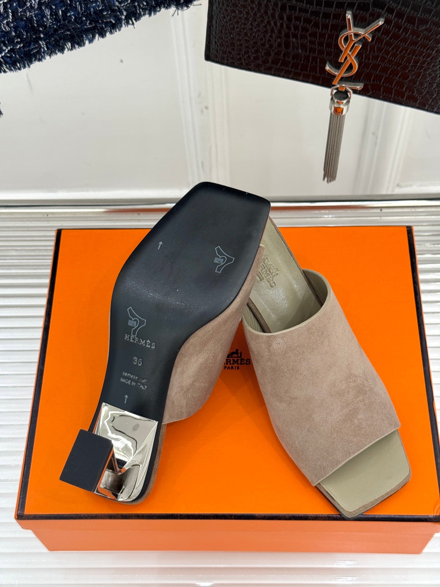 LuxluxHouse Best Quality Women Shoes Hermes