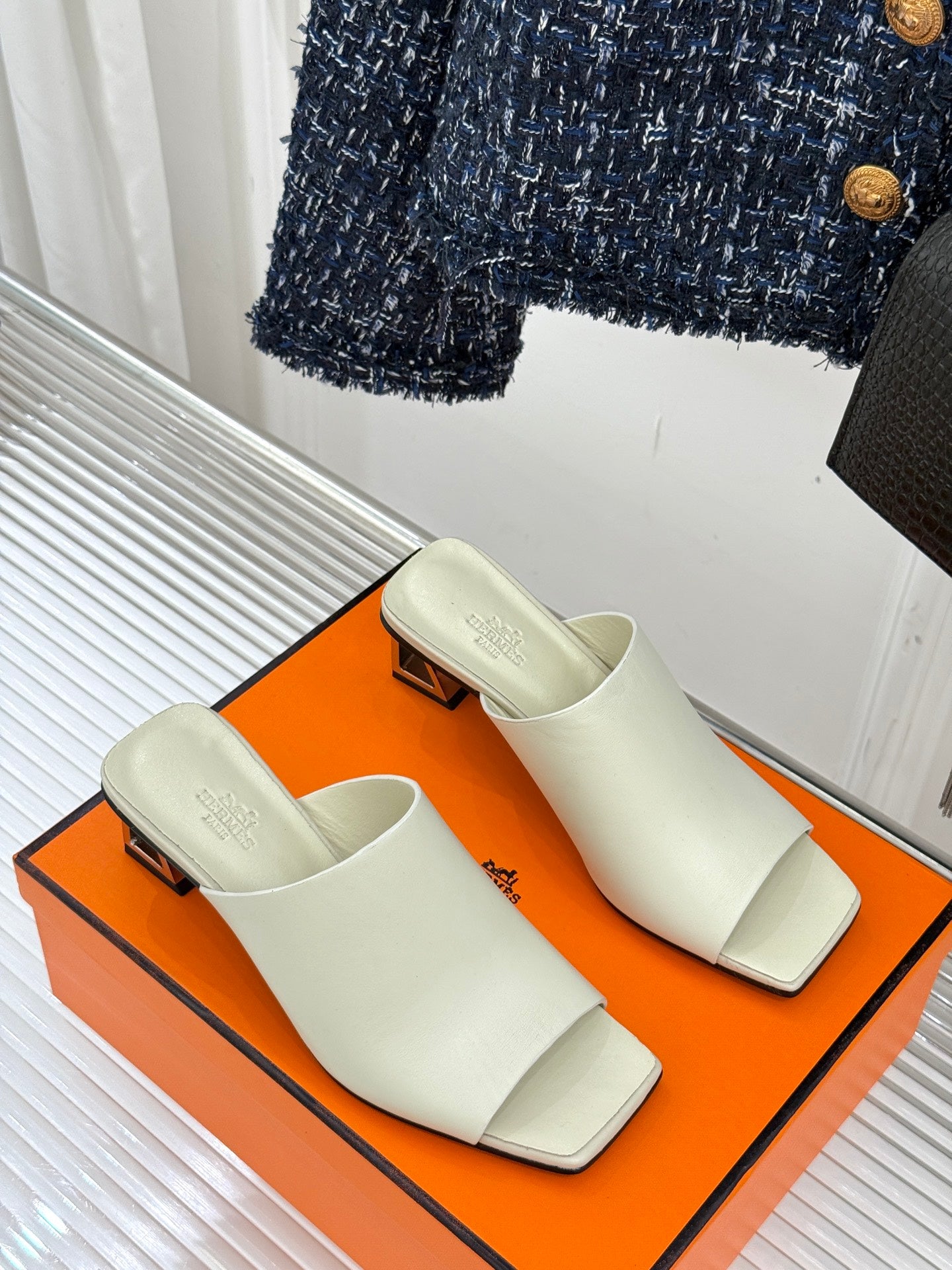 LuxluxHouse Best Quality Women Shoes Hermes