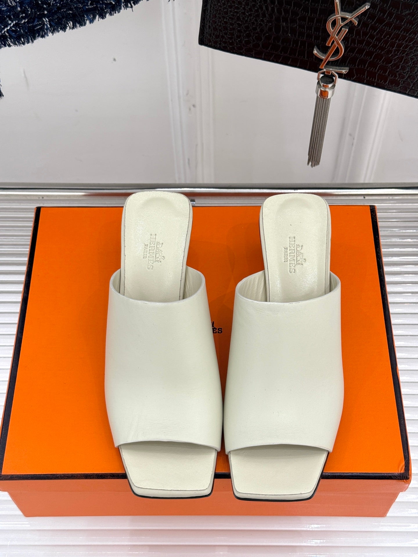 LuxluxHouse Best Quality Women Shoes Hermes