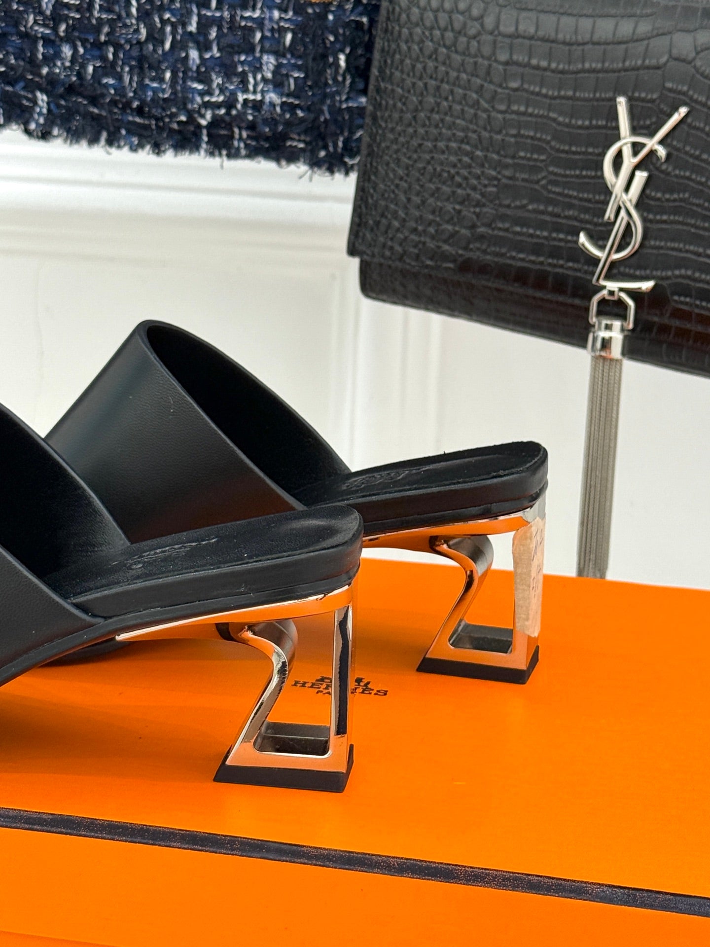 LuxluxHouse Best Quality Women Shoes Hermes