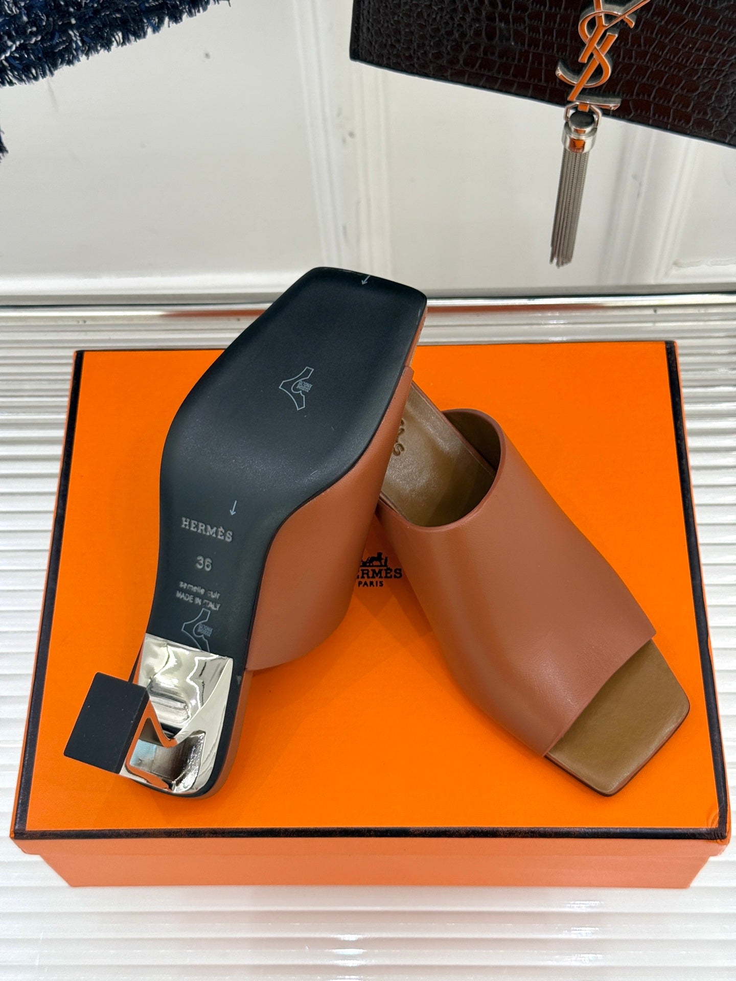 LuxluxHouse Best Quality Women Shoes Hermes