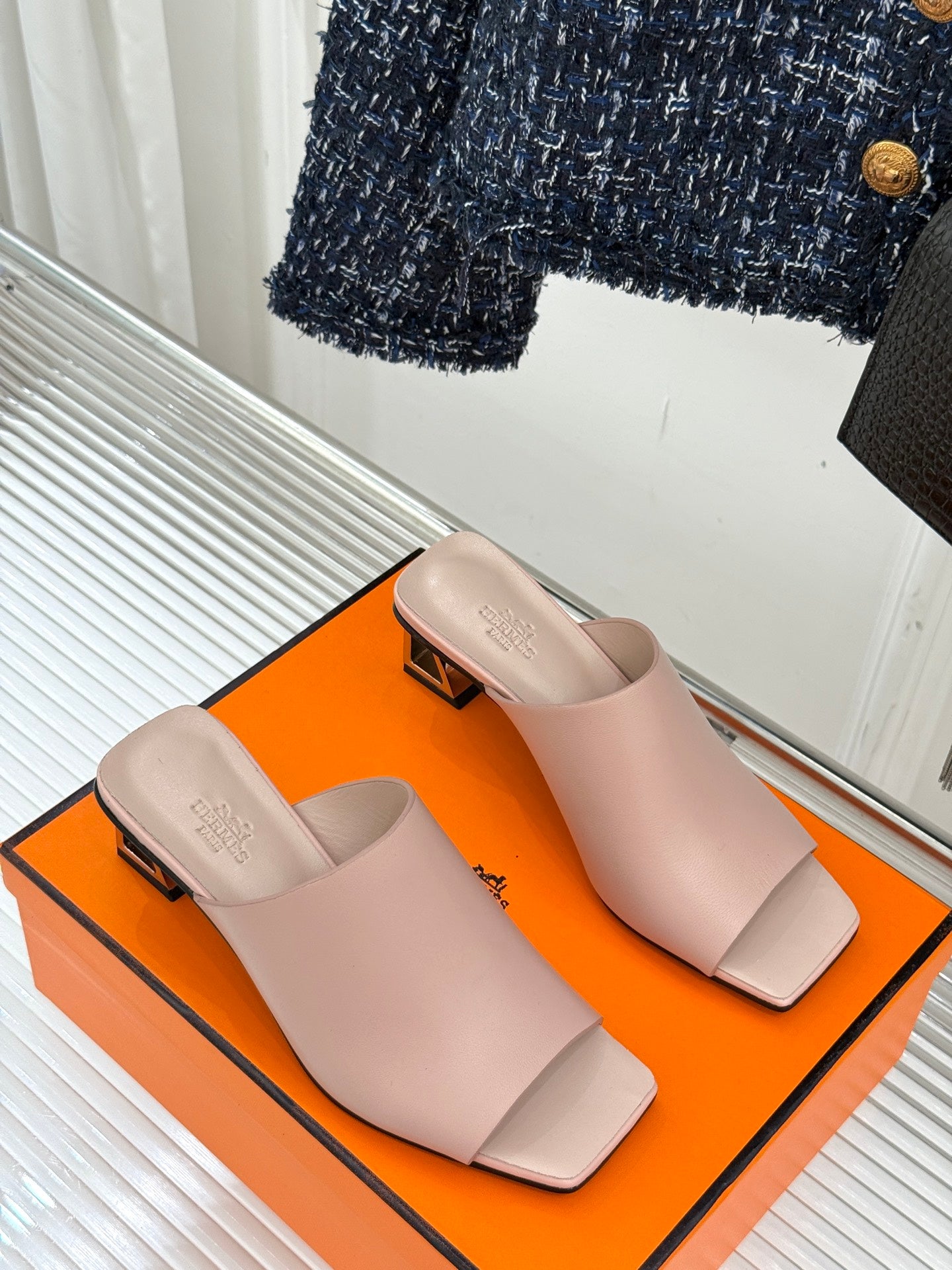 LuxluxHouse Best Quality Women Shoes Hermes