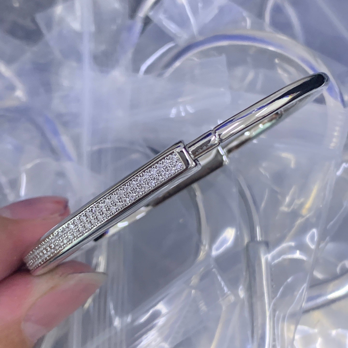 LuxluxHouse Low Price And High Quality Accessories Tiffany