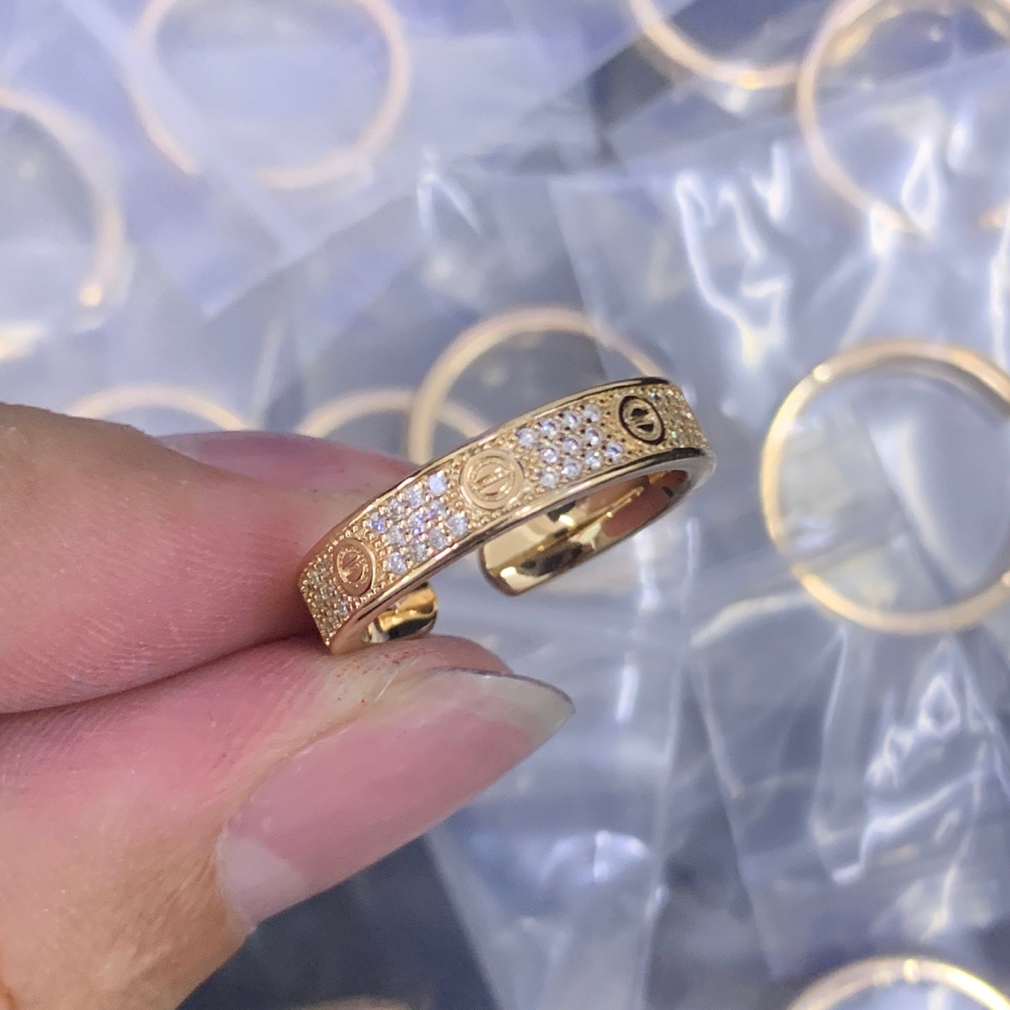 LuxluxHouse Low Price And High Quality Accessories Cartier