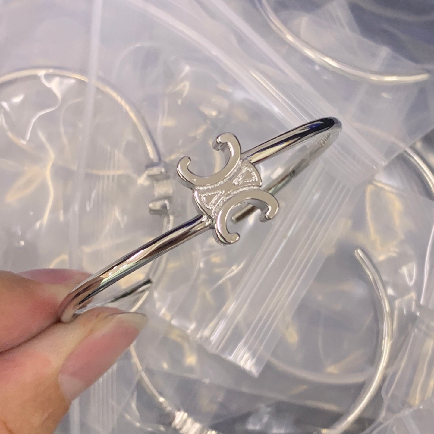 LuxluxHouse Low Price And High Quality Accessories Celine