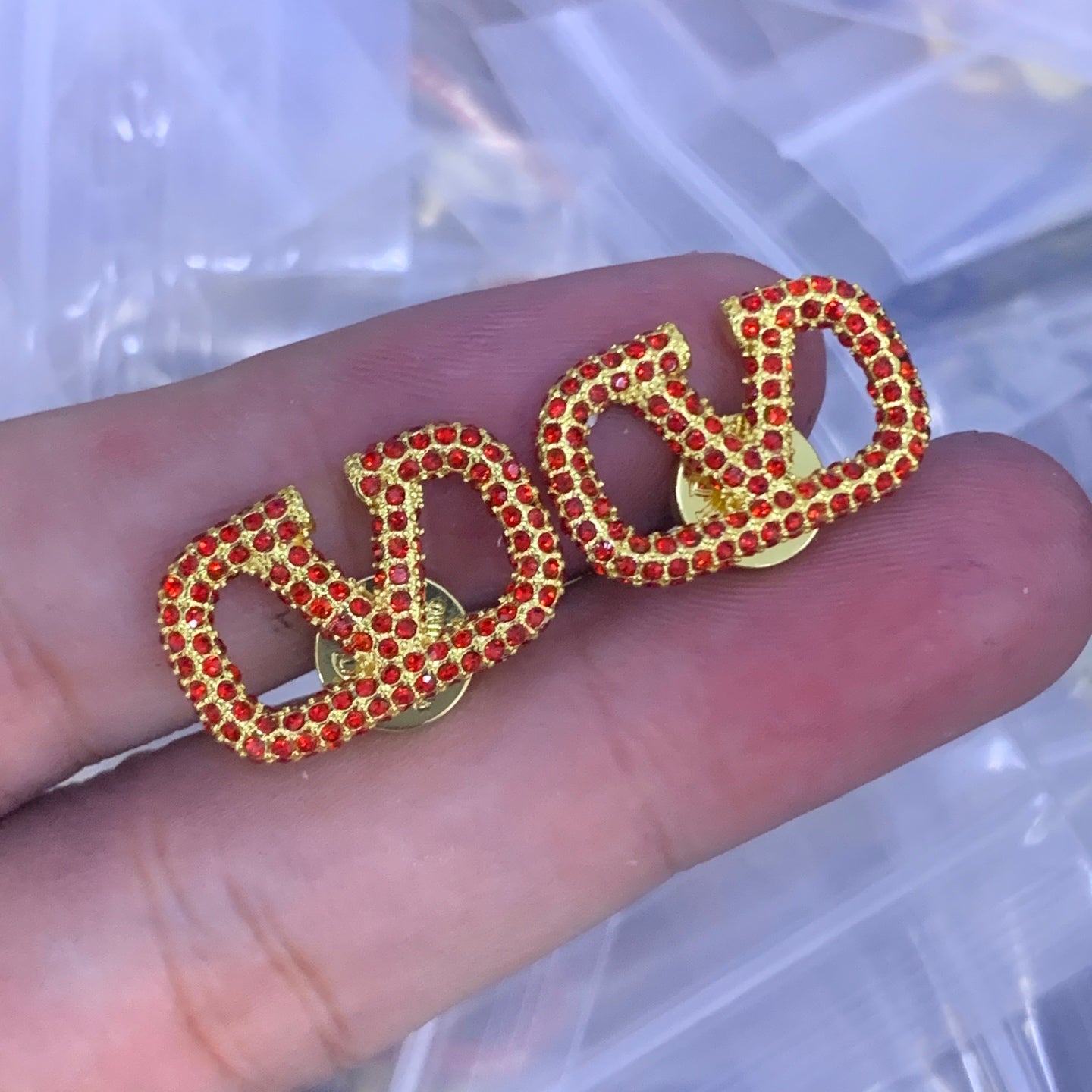 LuxluxHouse Low Price And High Quality Accessories Valentino