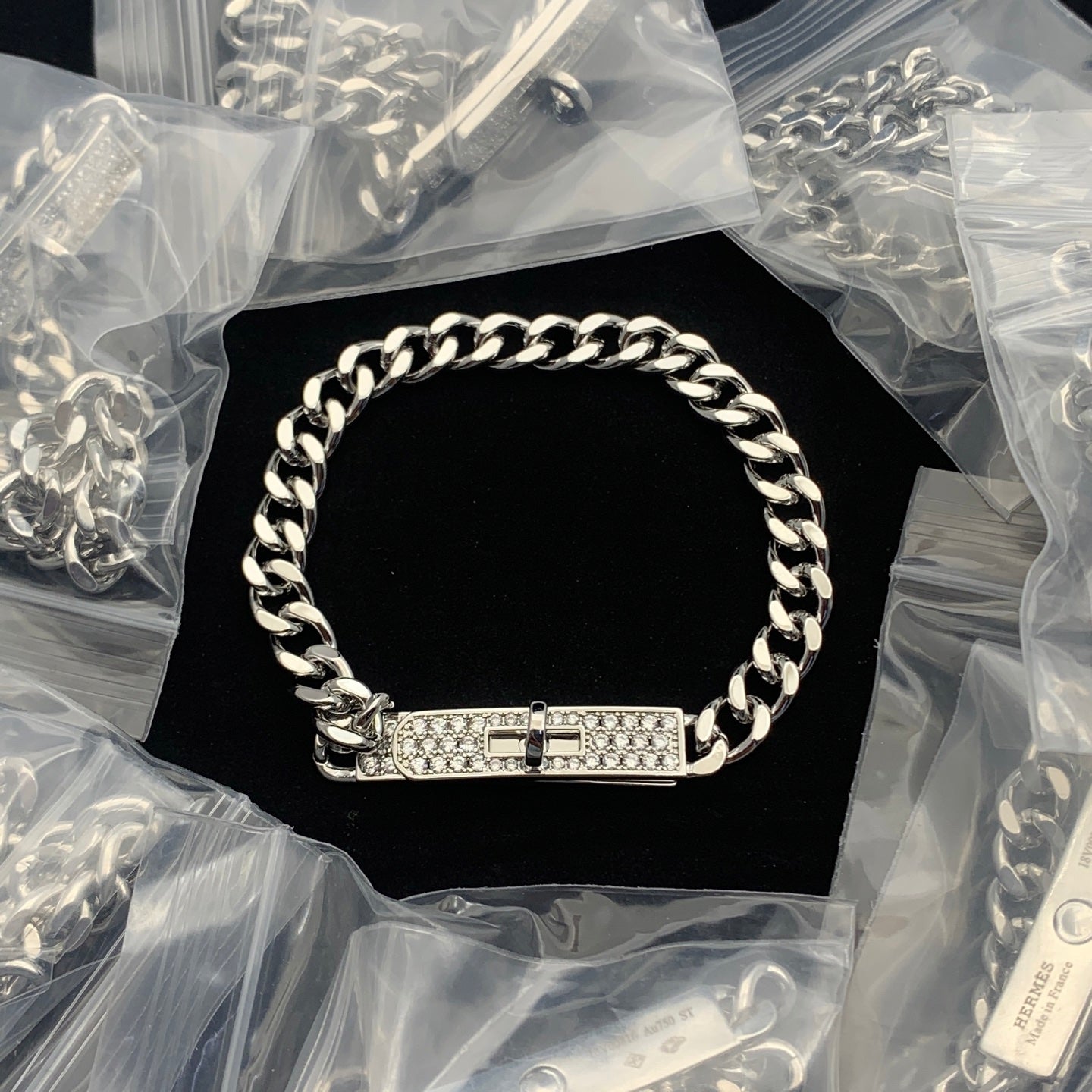 LuxluxHouse Low Price And High Quality Accessories Hermes