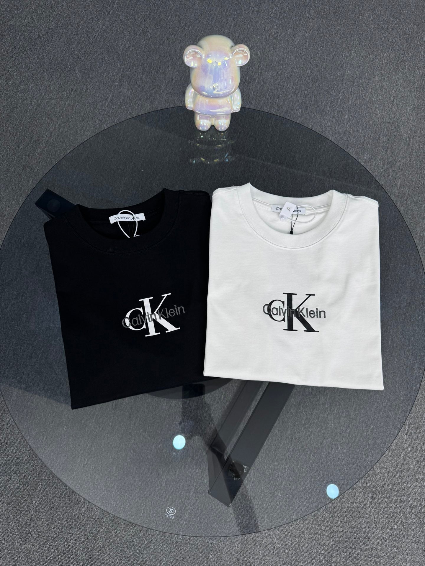LuxluxHouse Best Quality Clothes T-shirt Calvin Klein