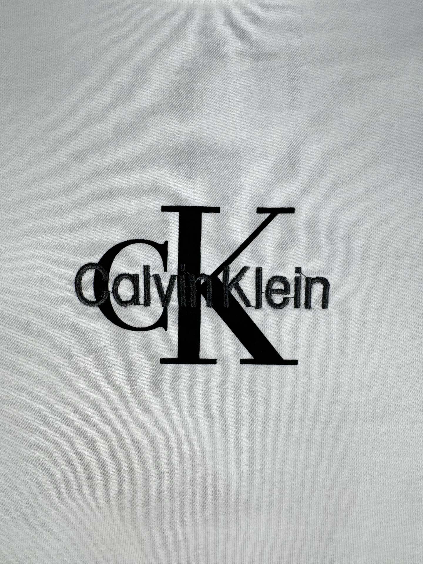 LuxluxHouse Best Quality Clothes T-shirt Calvin Klein