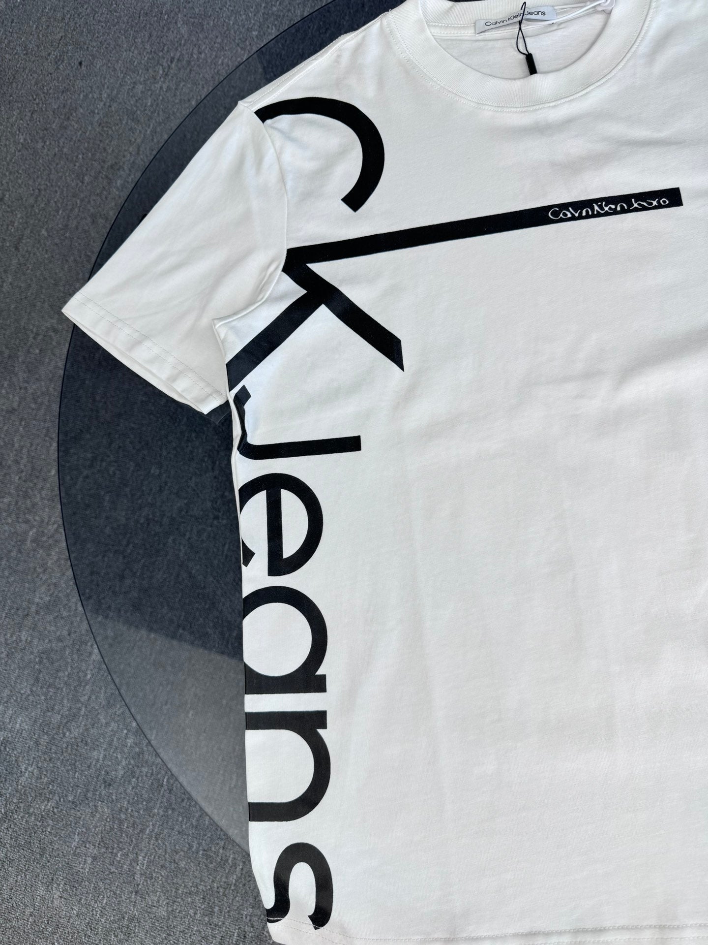 LuxluxHouse Best Quality Clothes T-shirt Calvin Klein