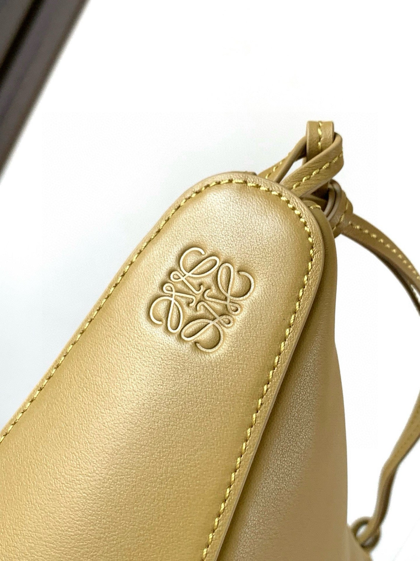 LuxluxHouse Best Quality Bags Loewe