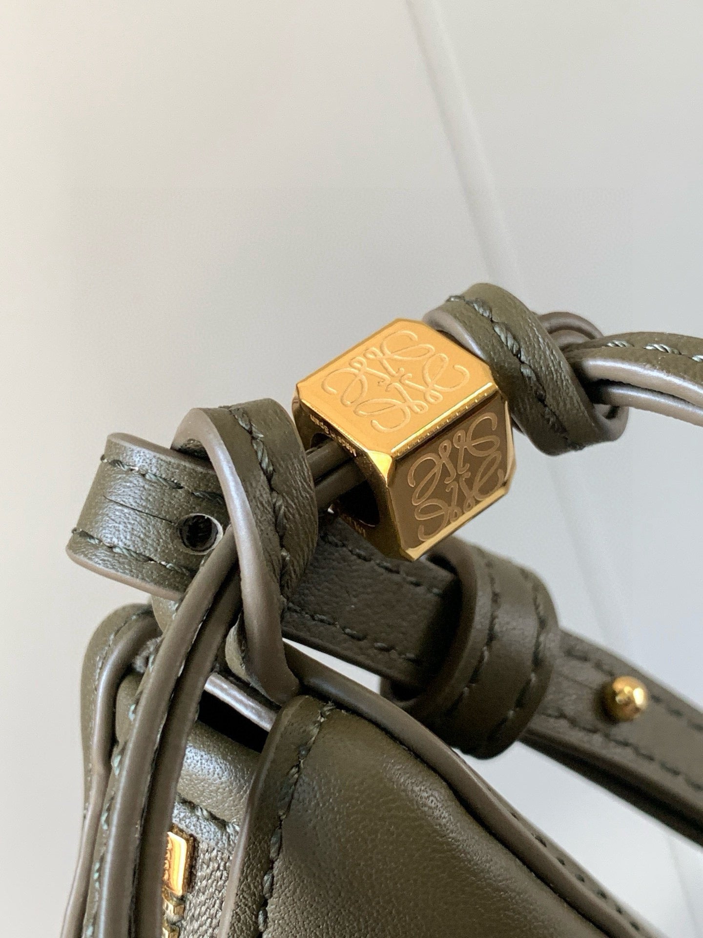 LuxluxHouse Best Quality Bags Loewe