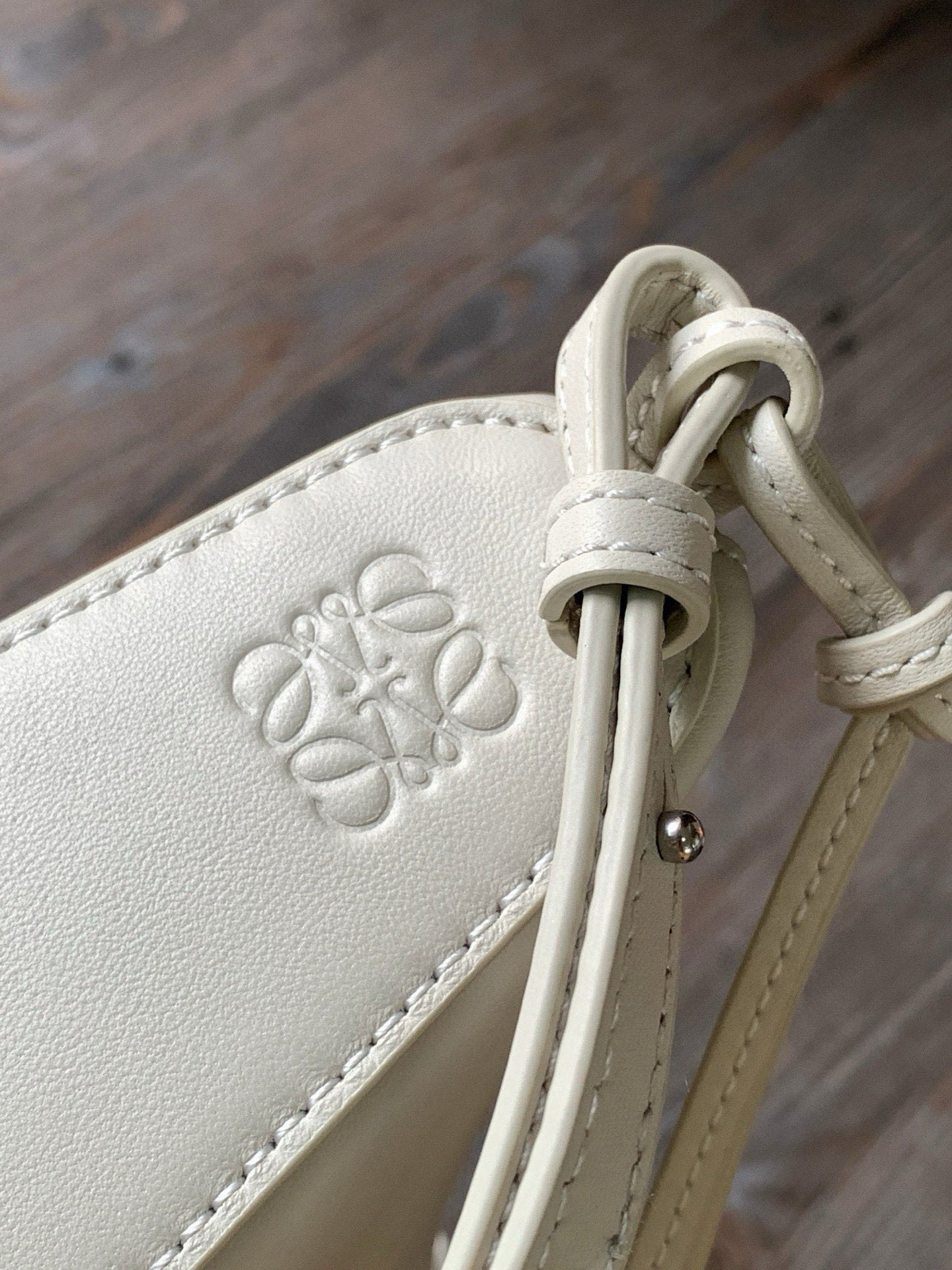 LuxluxHouse Best Quality Bags Loewe