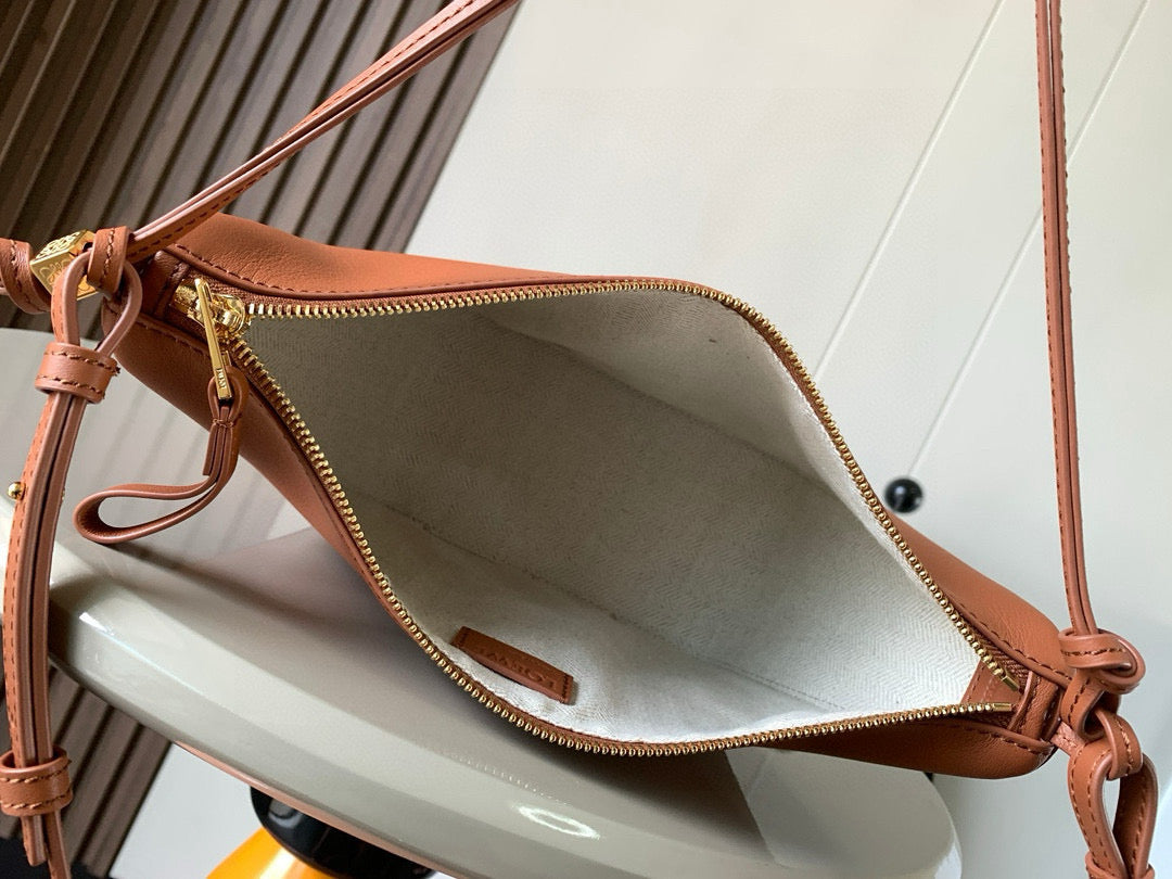 LuxluxHouse Best Quality Bags Loewe