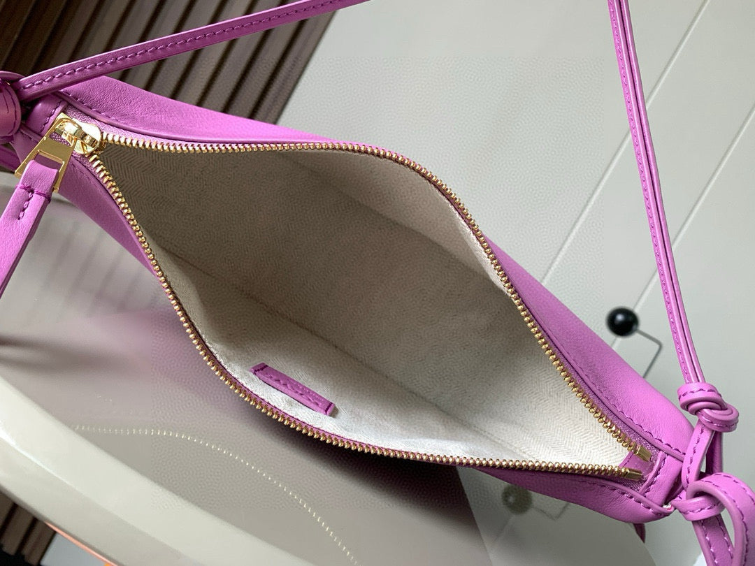 LuxluxHouse Best Quality Bags Loewe