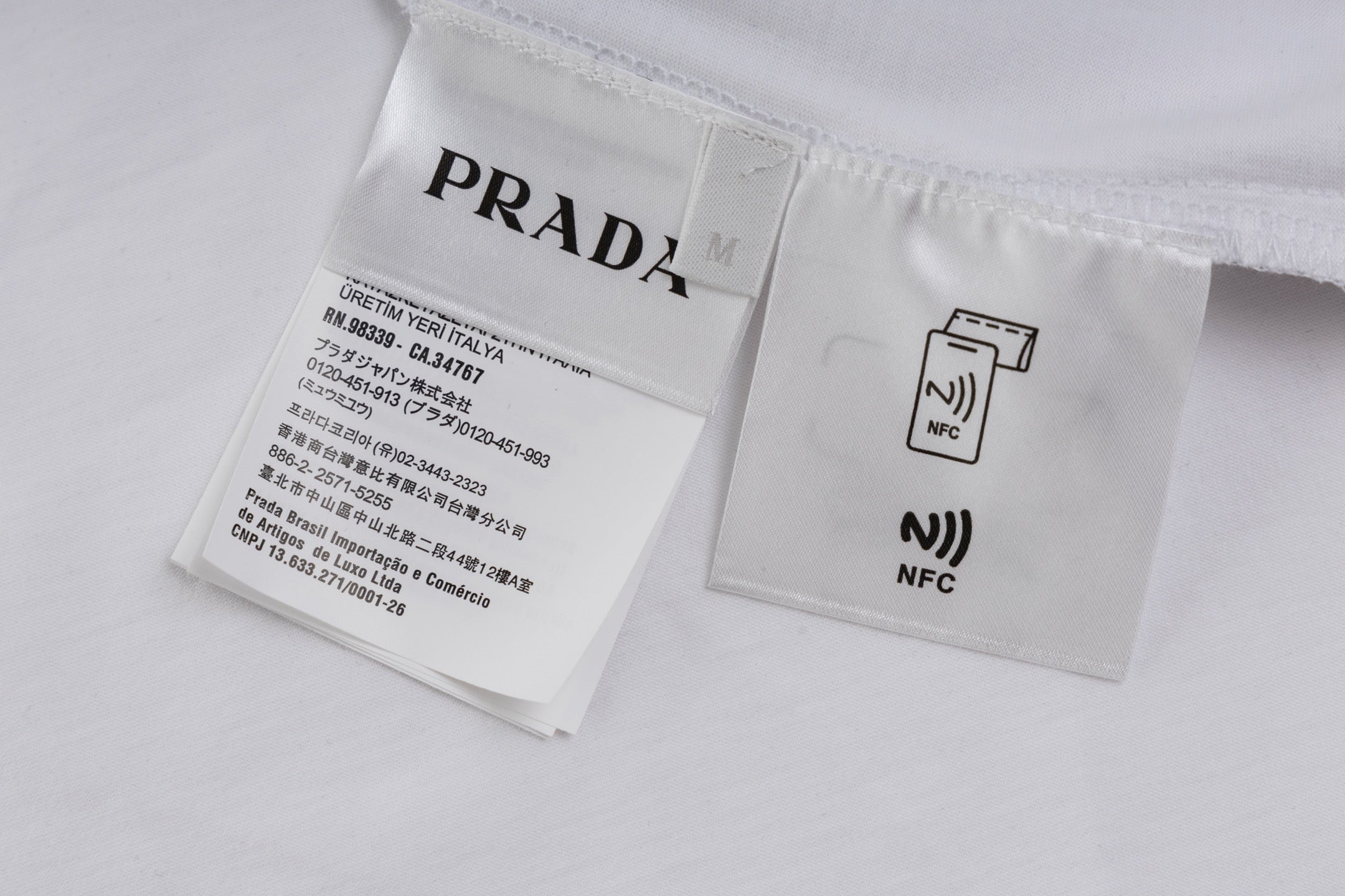 LuxluxHouse Best Quality Clothes T-shirt Prada