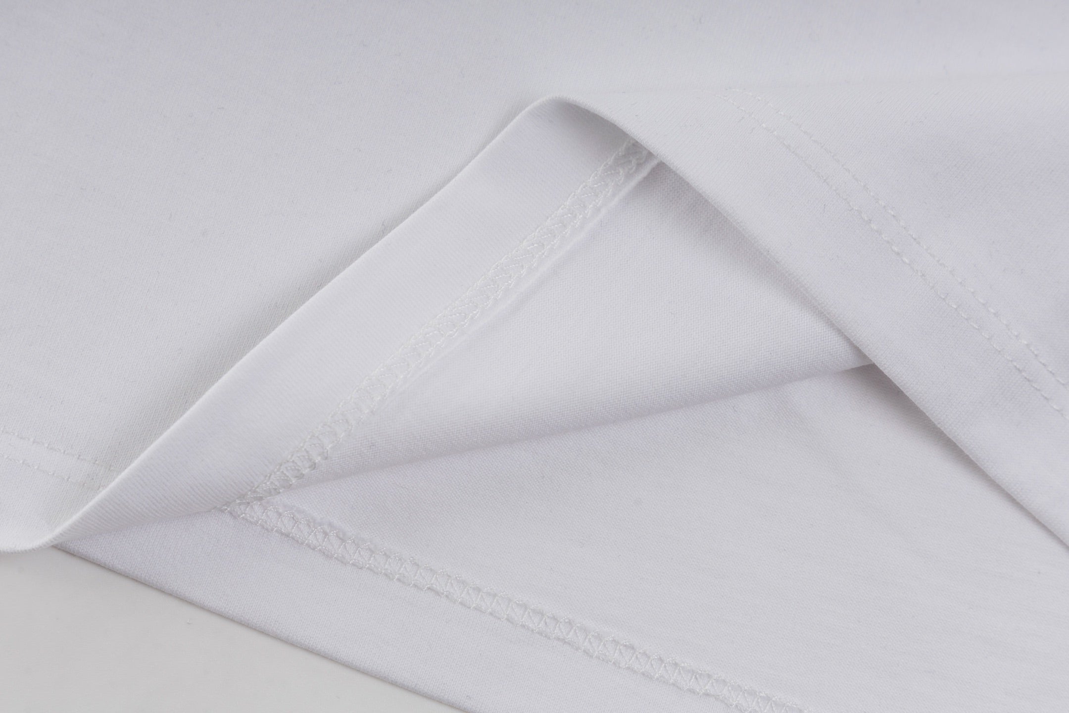 LuxluxHouse Best Quality Clothes T-shirt Prada