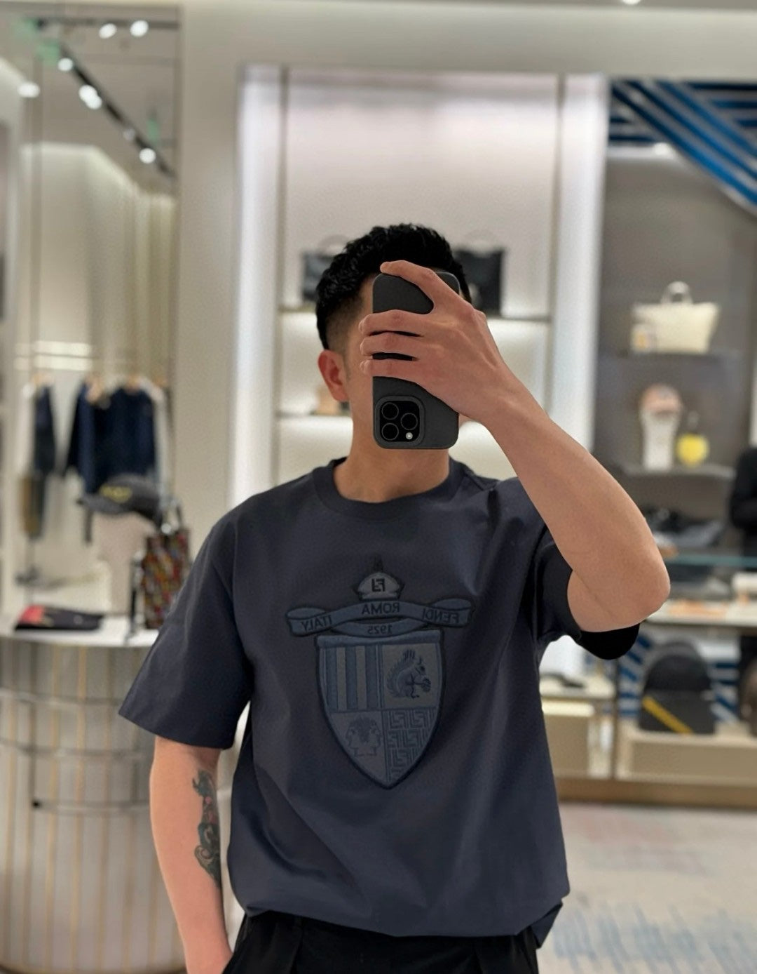 LuxluxHouse Best Quality Clothes Fendi T-shirt