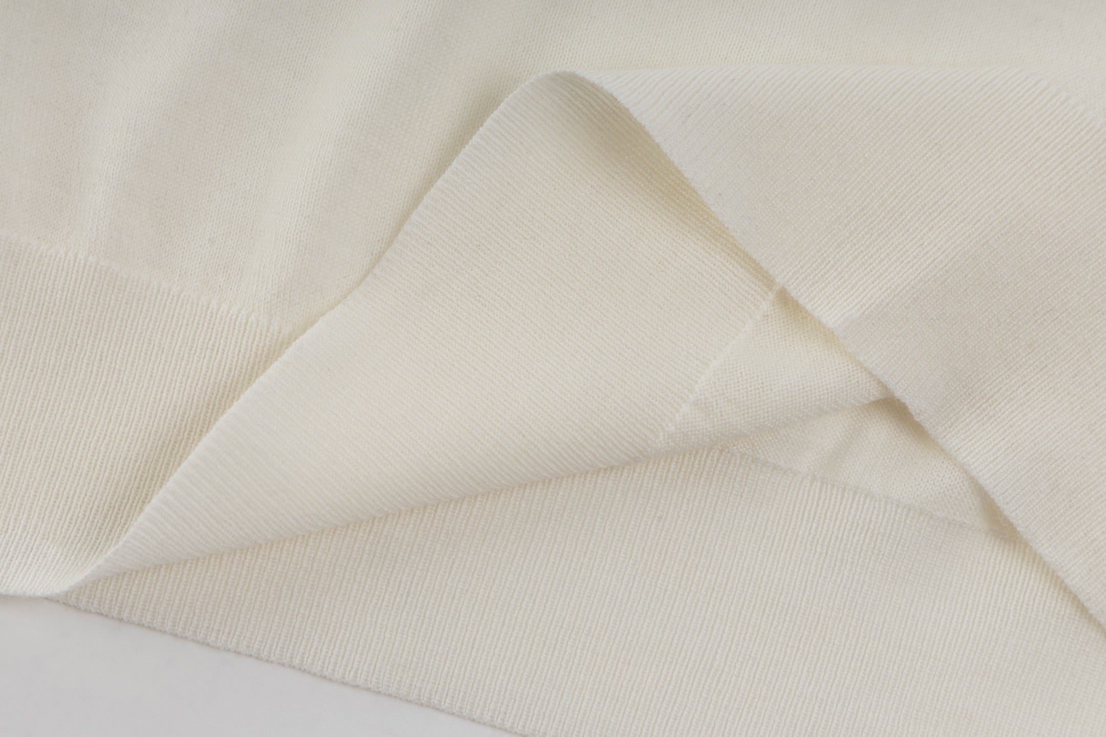 LuxluxHouse Best Quality Clothes T-shirt Prada