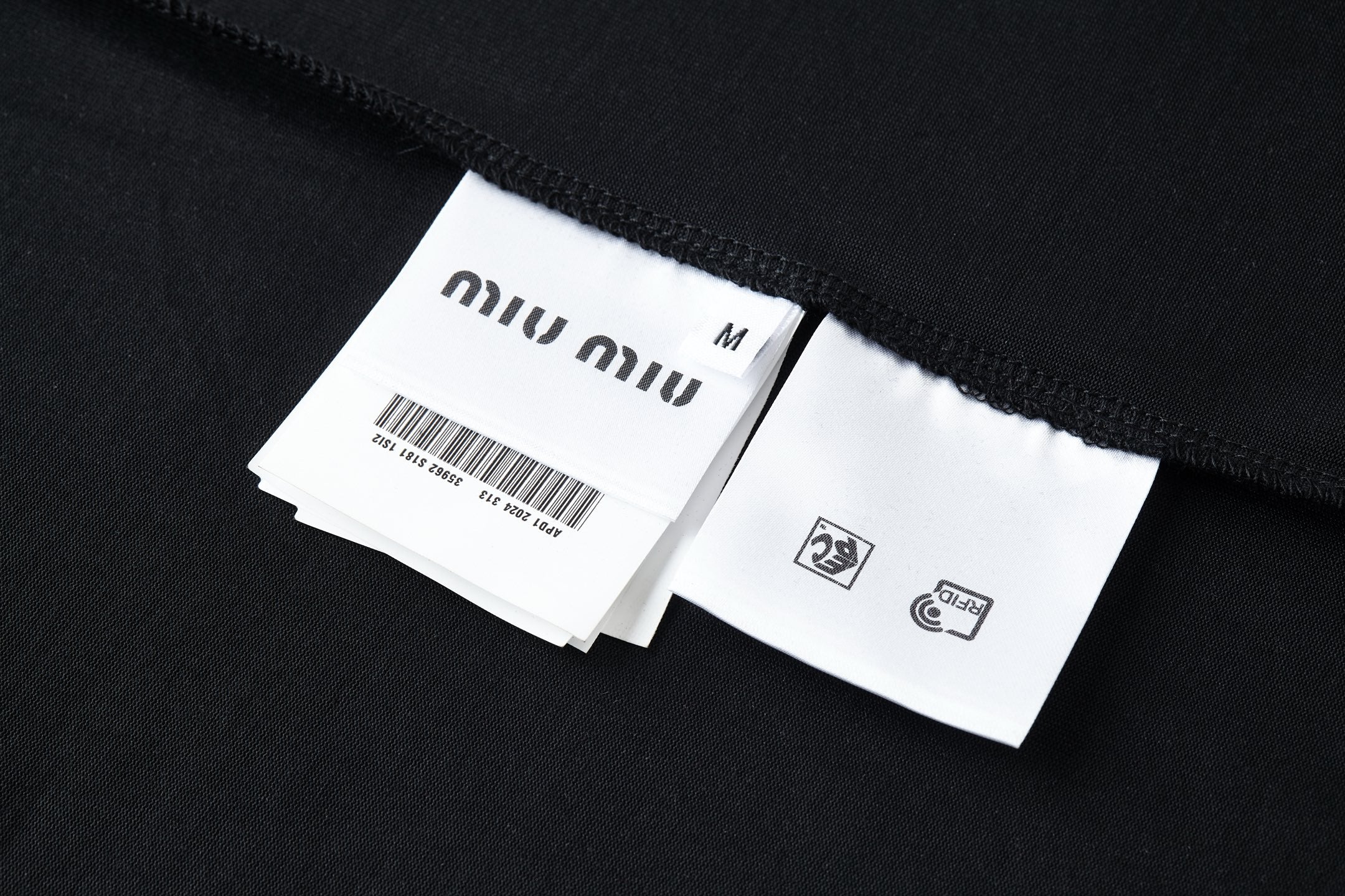 LuxluxHouse Best Quality Clothes Miu Miu T-shirt