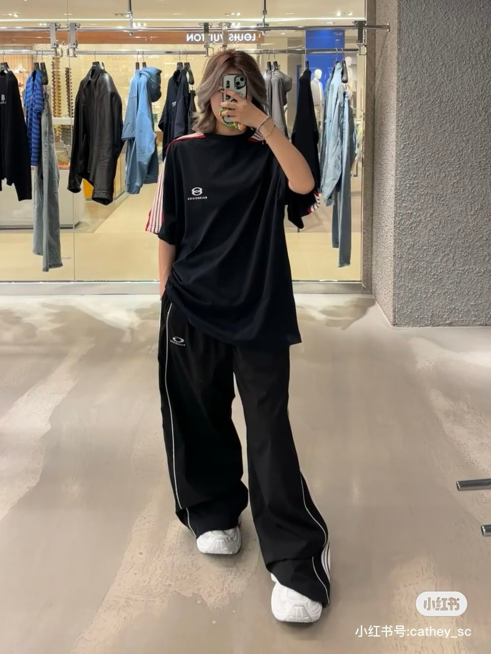 LuxluxHouse Best Quality Clothes Balenciaga T-shirt